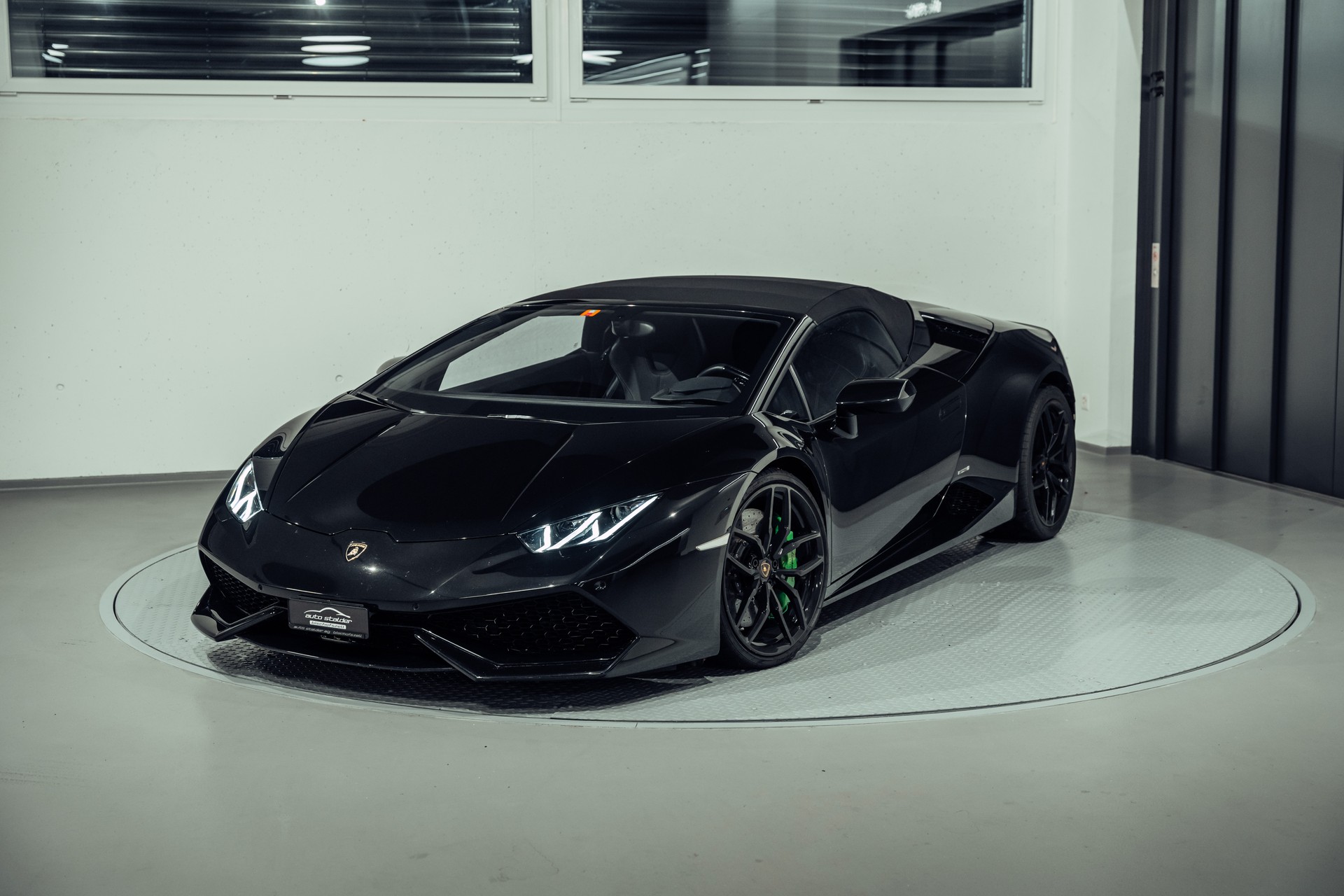 LAMBORGHINI Huracan LP610-4 Spyder DCT-image-10
