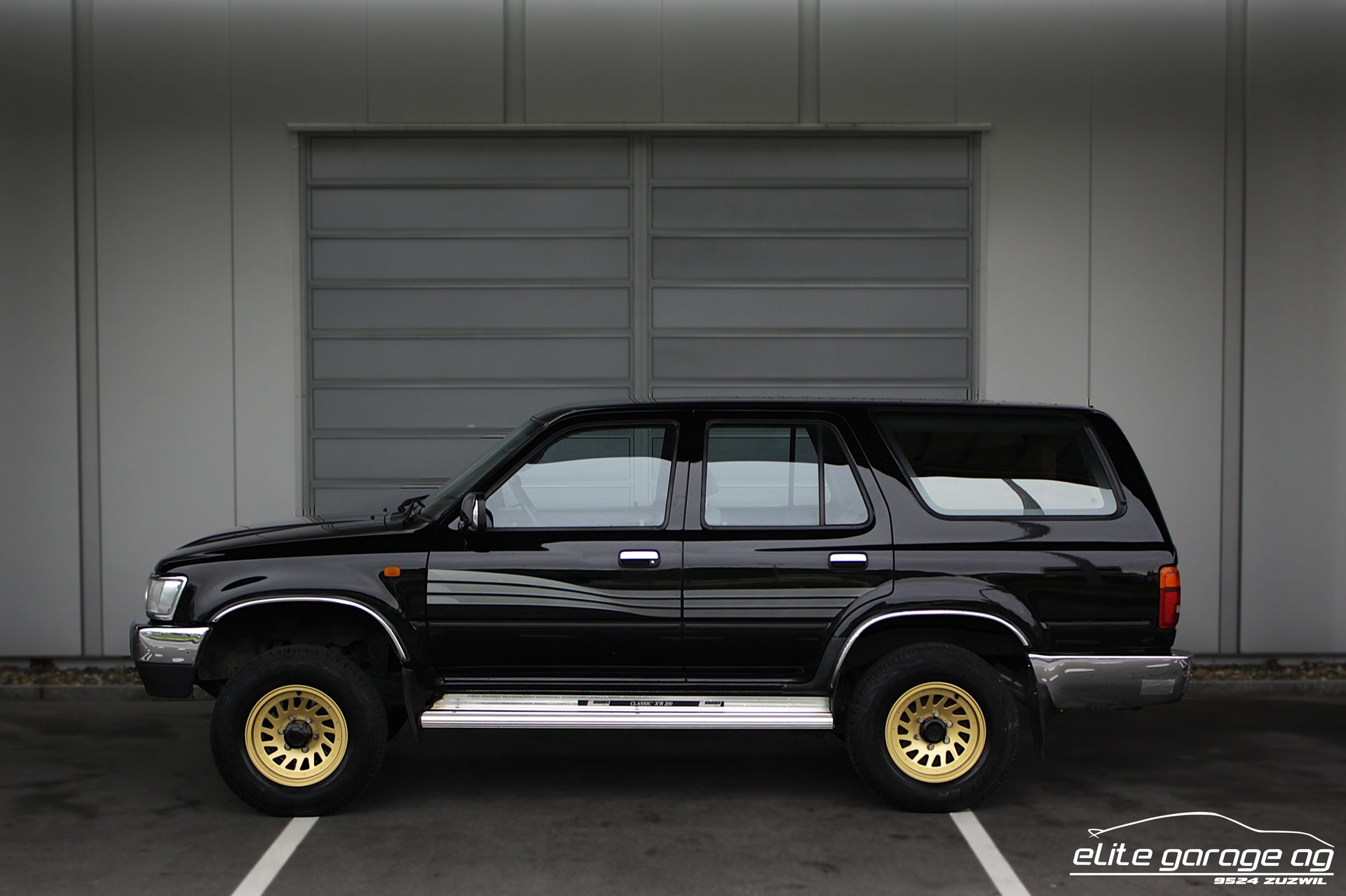 TOYOTA 4-Runner 3.0-image-1