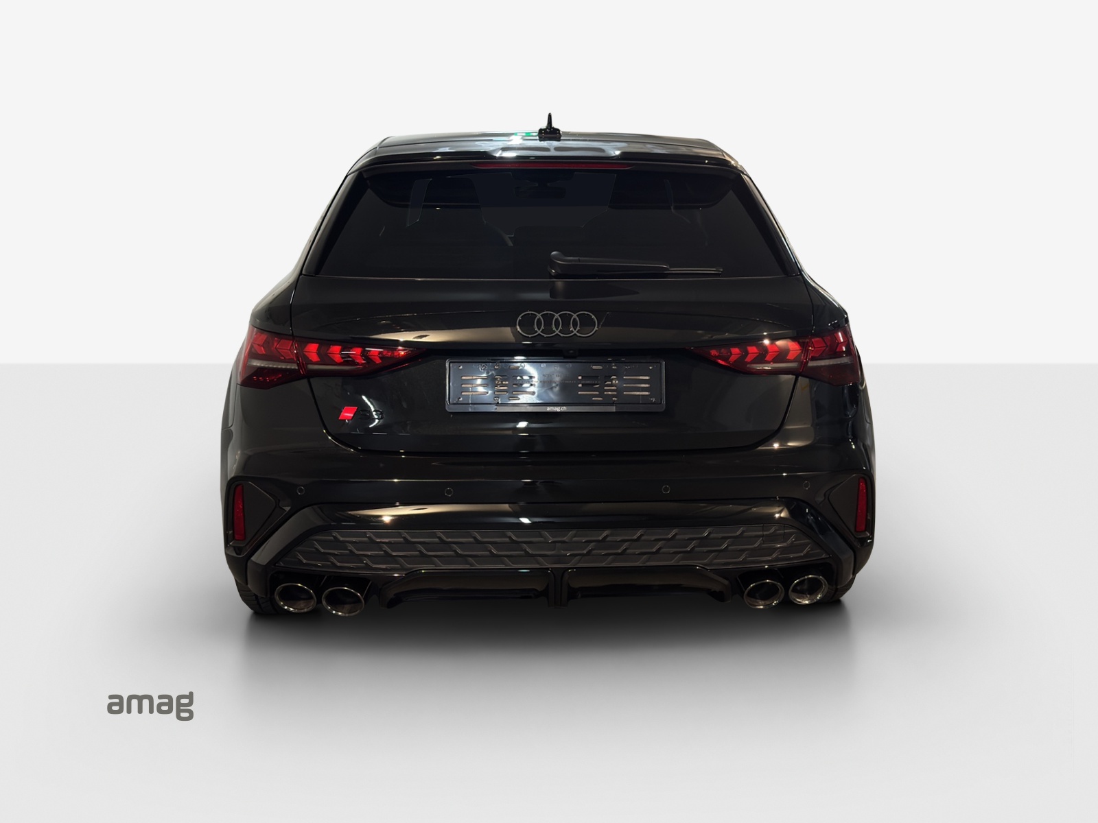 AUDI S3 Sportback TFSI quattro S-tronic-image-3