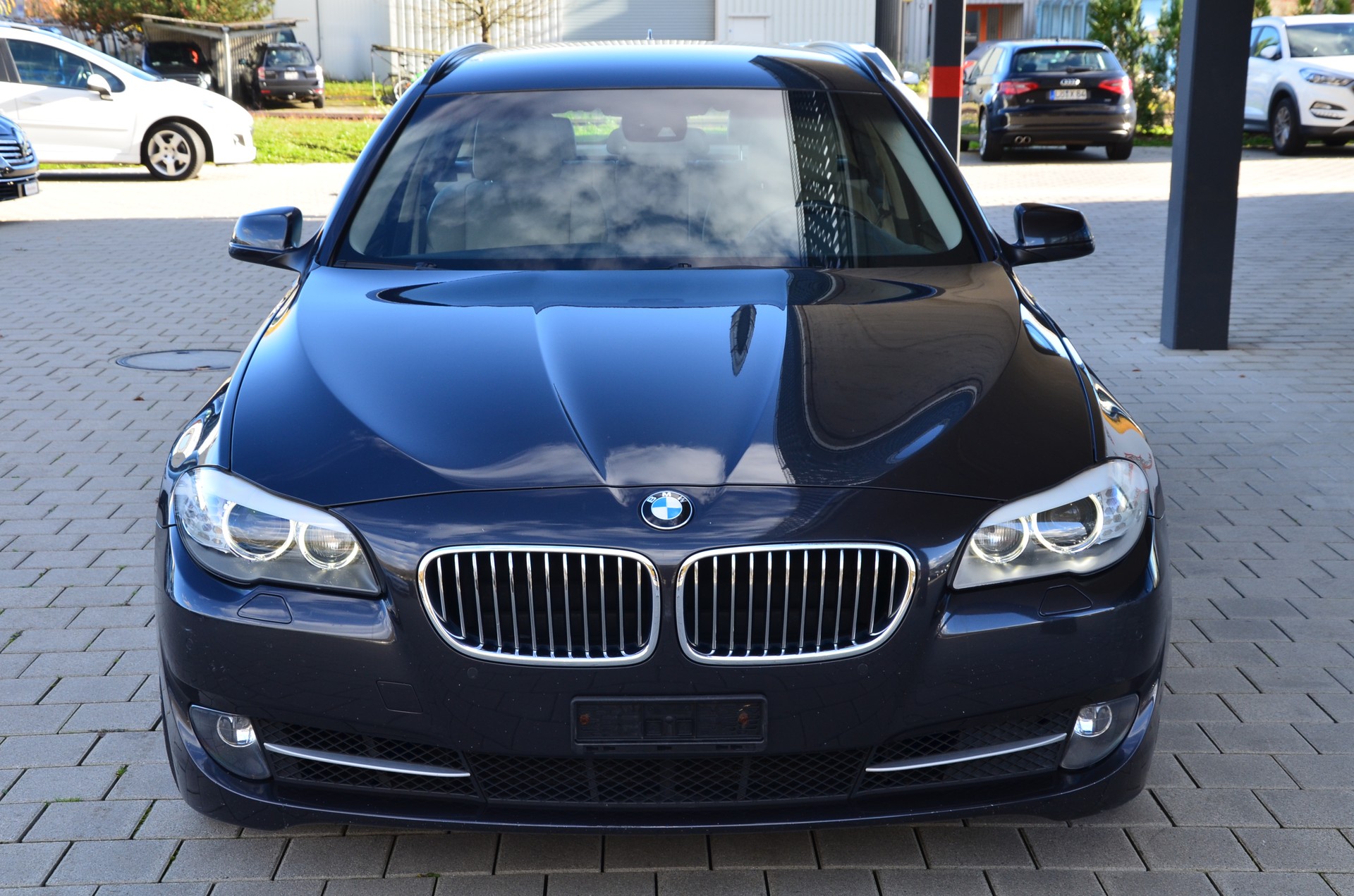 BMW 535i Touring Steptronic-image-8