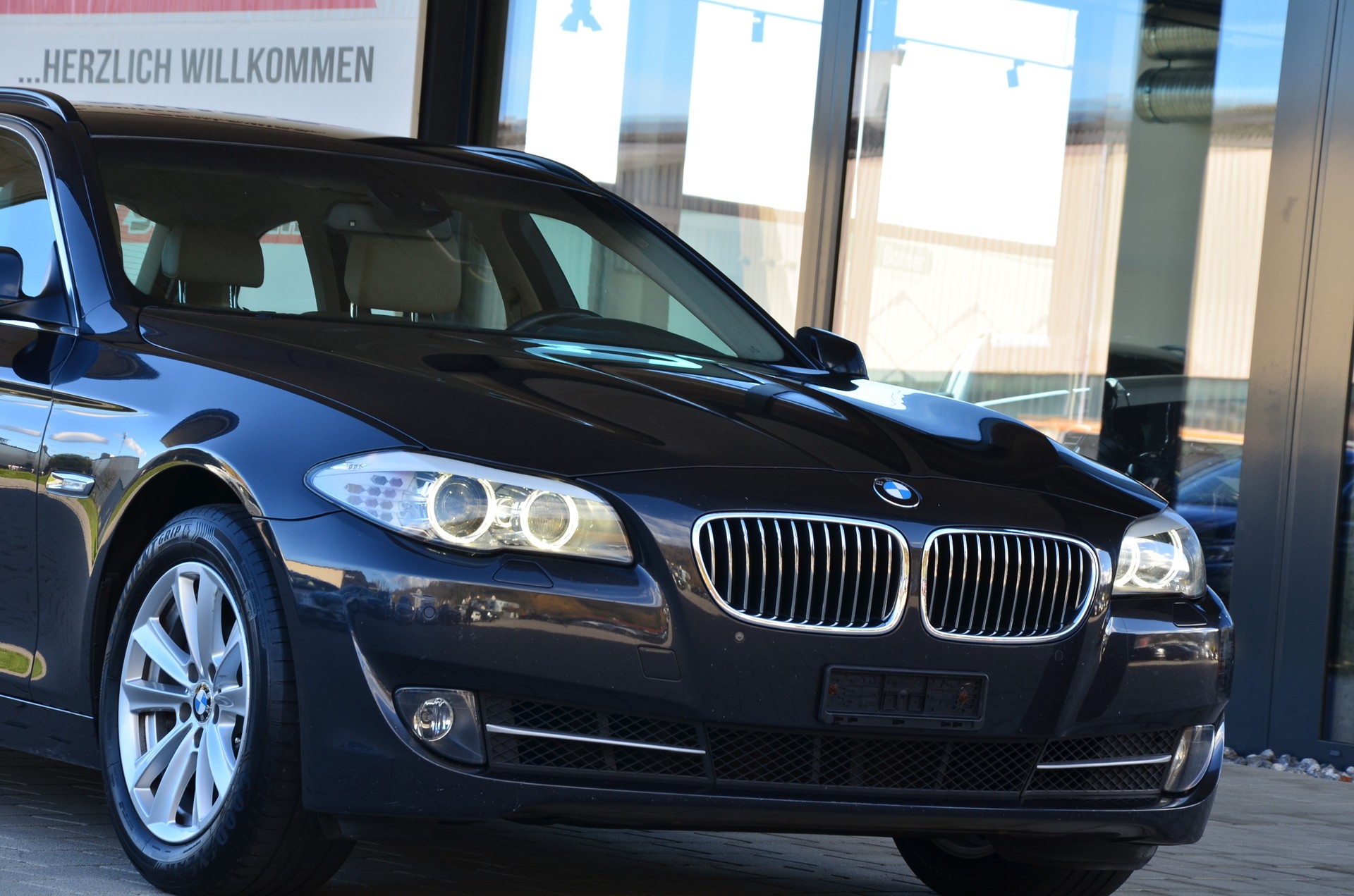 BMW 535i Touring Steptronic-image-2