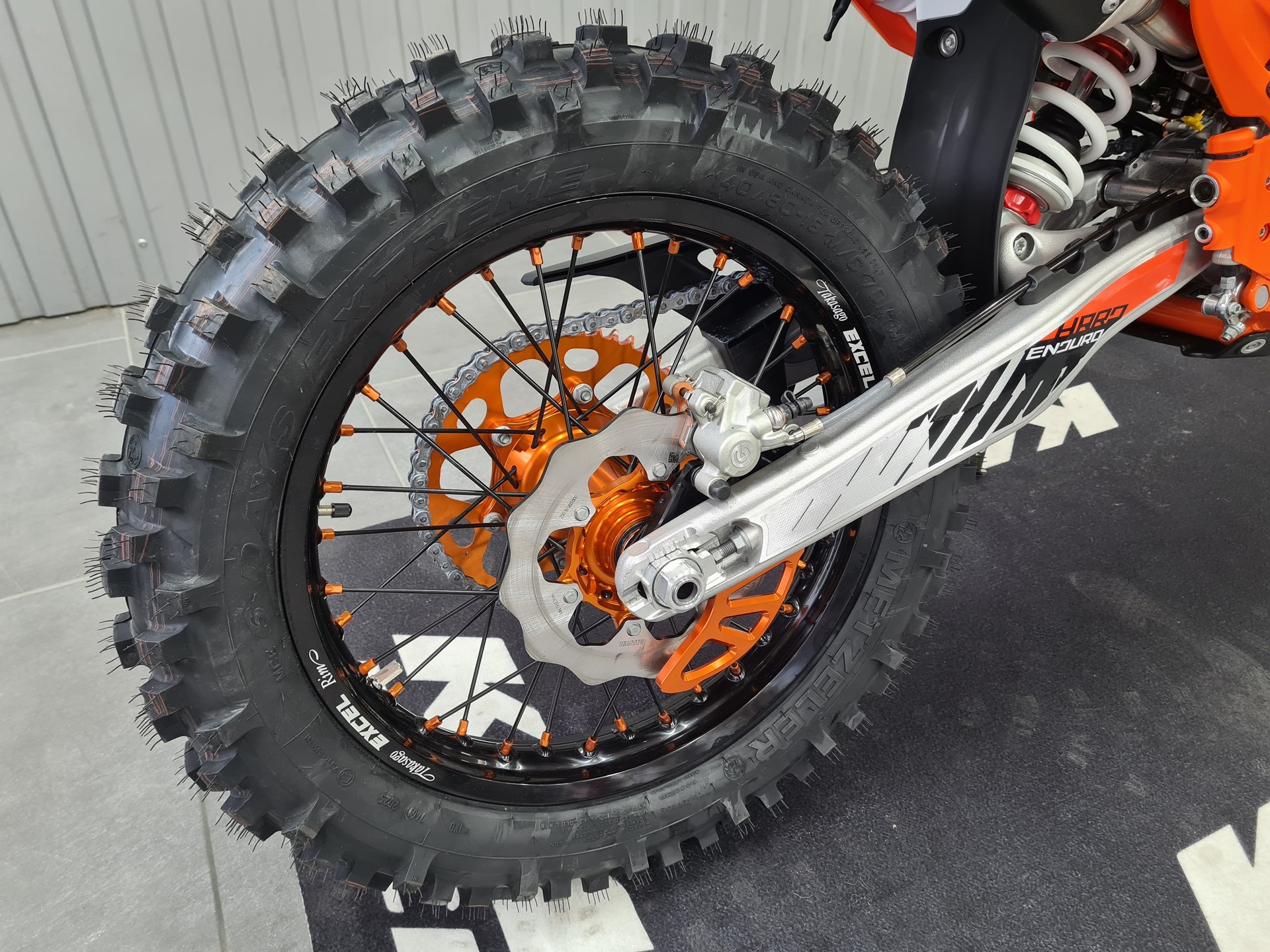 KTM 300 EXC HARDENDURO-showroom-element-3