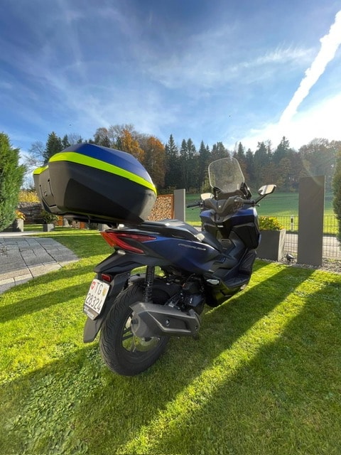 HONDA Nss 125 Forza Smart TopBox-showroom-element-1