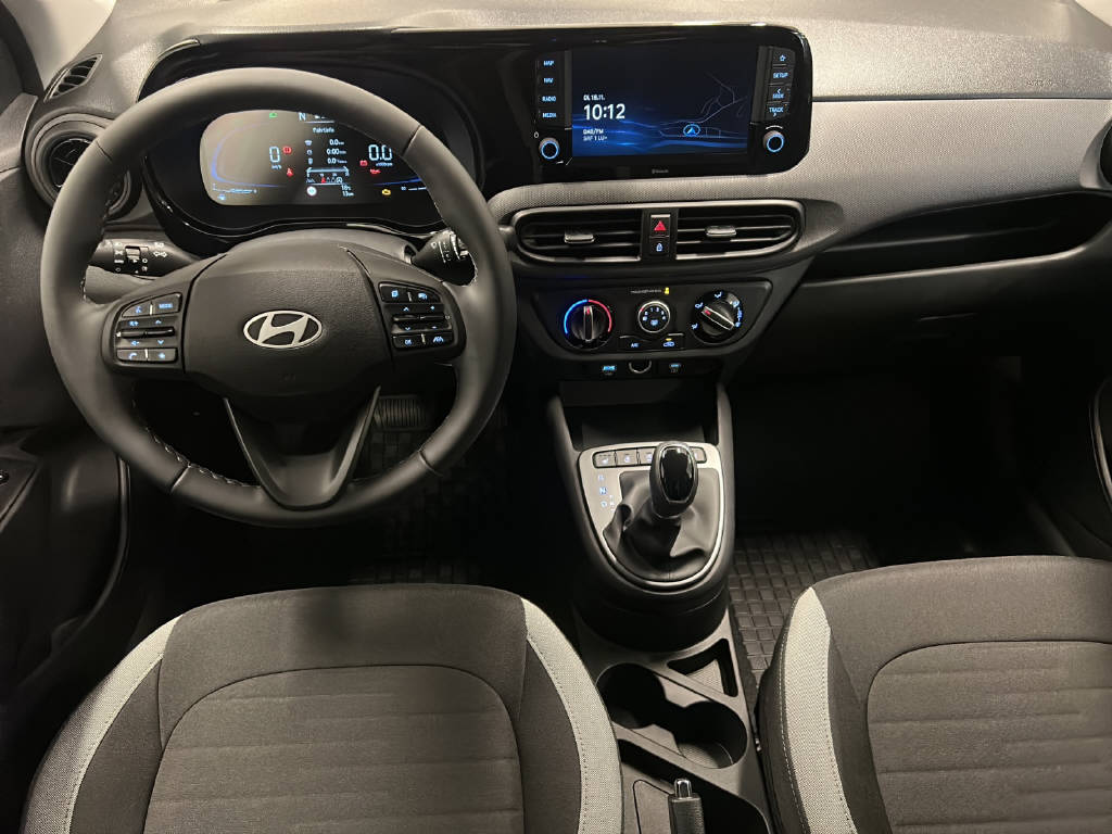 HYUNDAI i10 1.2 Amplia-image-4