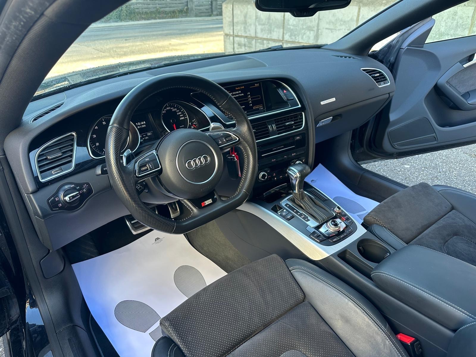 AUDI A5 Coupé 2.0 TFSI quattro S-tronic S-Line-image-7