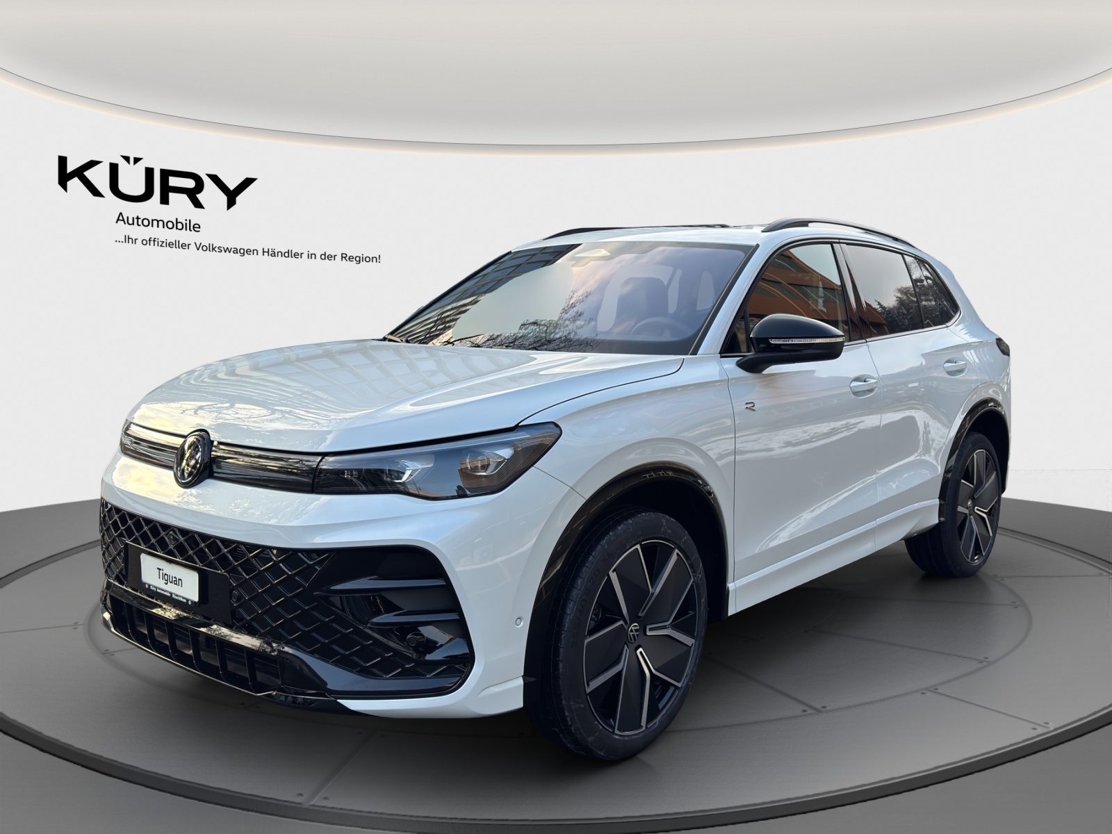 VW Tiguan 2.0 TSI DSG R-Line 4Motion-image-0