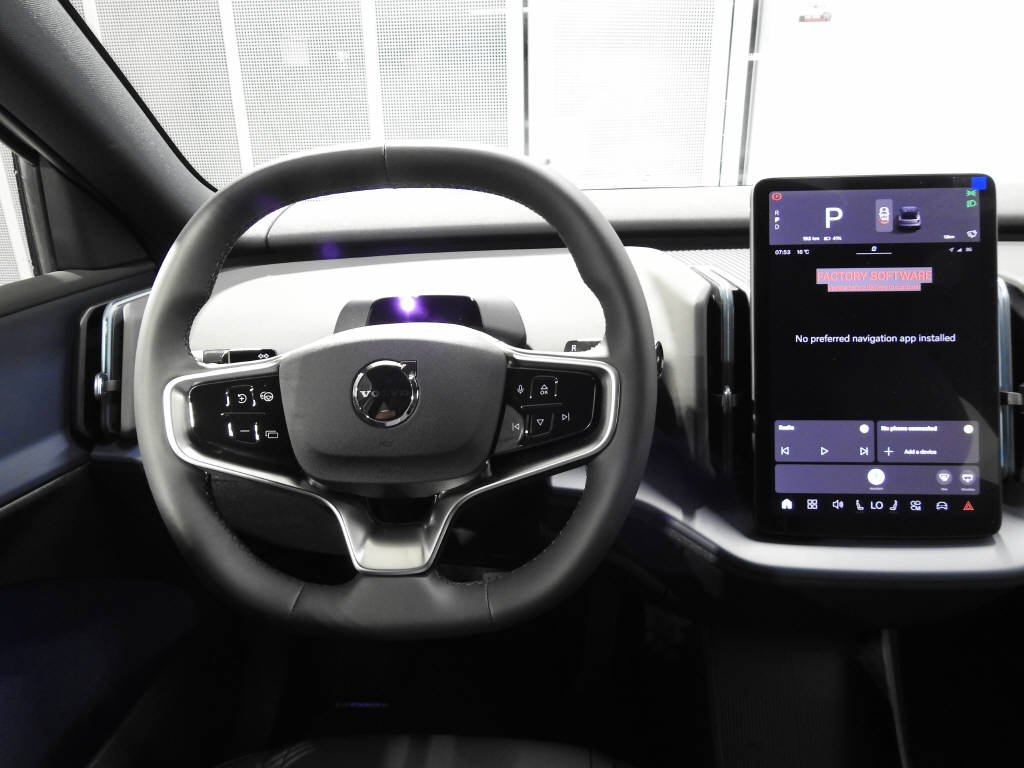 VOLVO EX 30 E60 Core-image-6