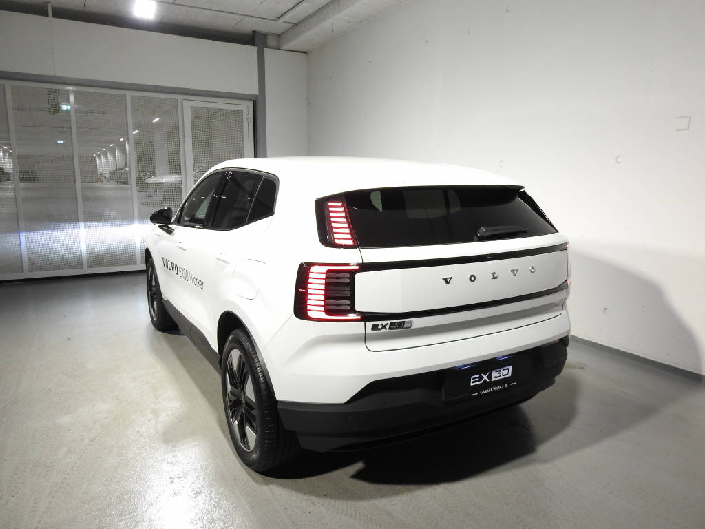 VOLVO EX 30 E60 Core-image-3