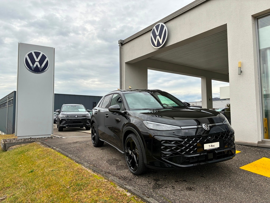 VW T-Roc 1.5 eTSI mHEV R-Line DSG-image-0