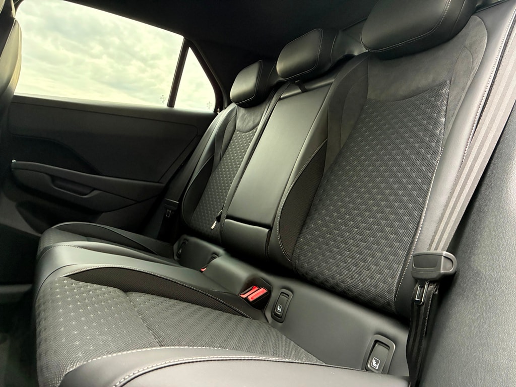 VW T-Roc 1.5 eTSI mHEV R-Line DSG-image-16
