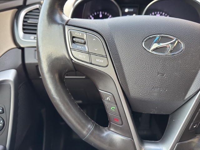 HYUNDAI Santa Fe 2.2 CRDI Premium 4WD Automatic-image-16