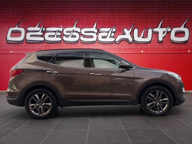 HYUNDAI Santa Fe 2.2 CRDI Premium 4WD Automatic-image-3
