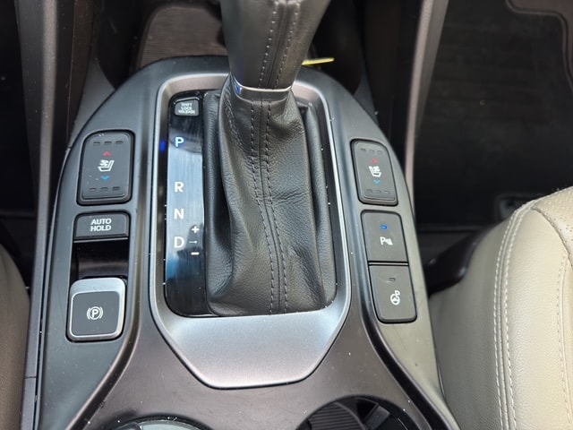 HYUNDAI Santa Fe 2.2 CRDI Premium 4WD Automatic-image-21