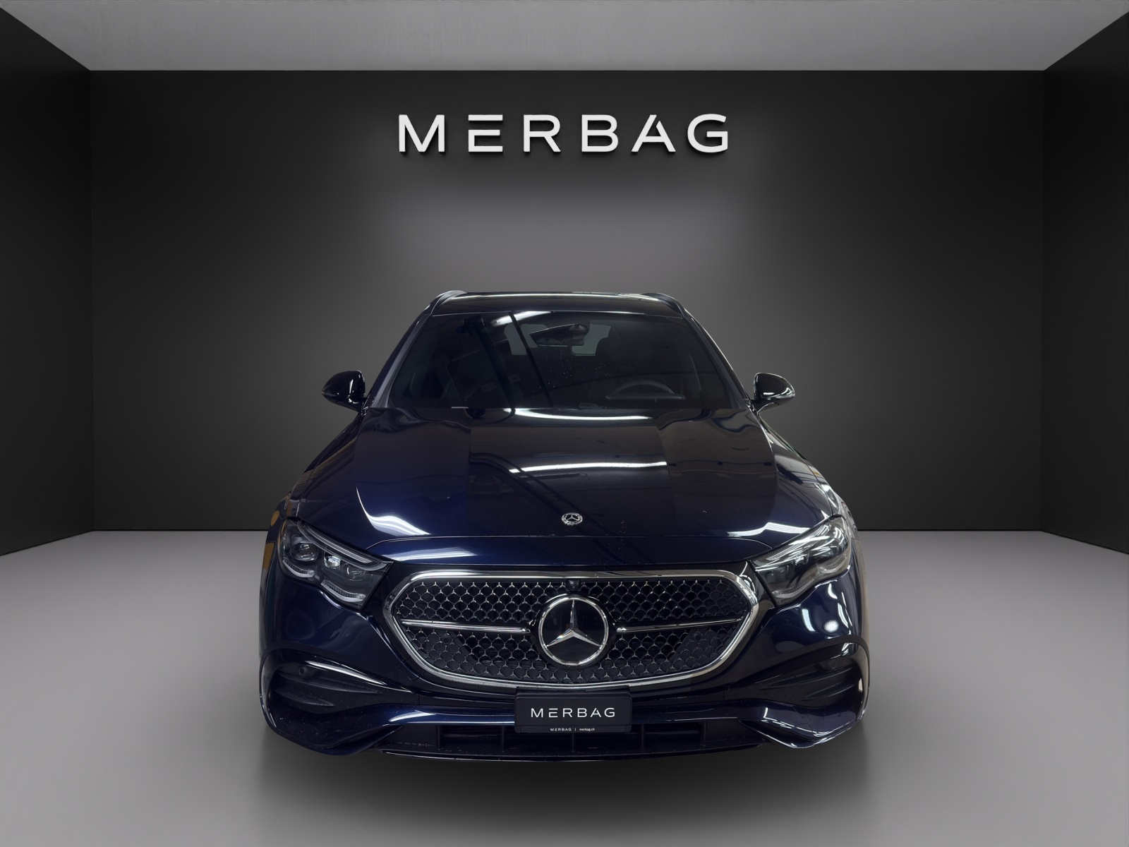 MERCEDES-BENZ E 220 d T 4Matic 9G-Tronic-image-6