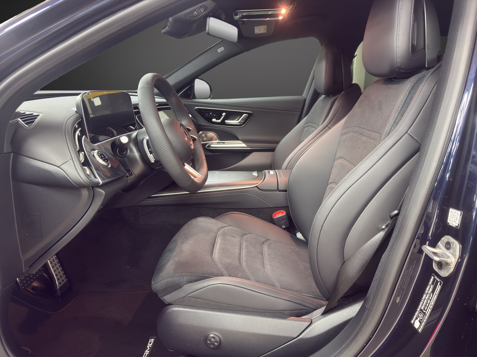 MERCEDES-BENZ E 220 d T 4Matic 9G-Tronic-image-9
