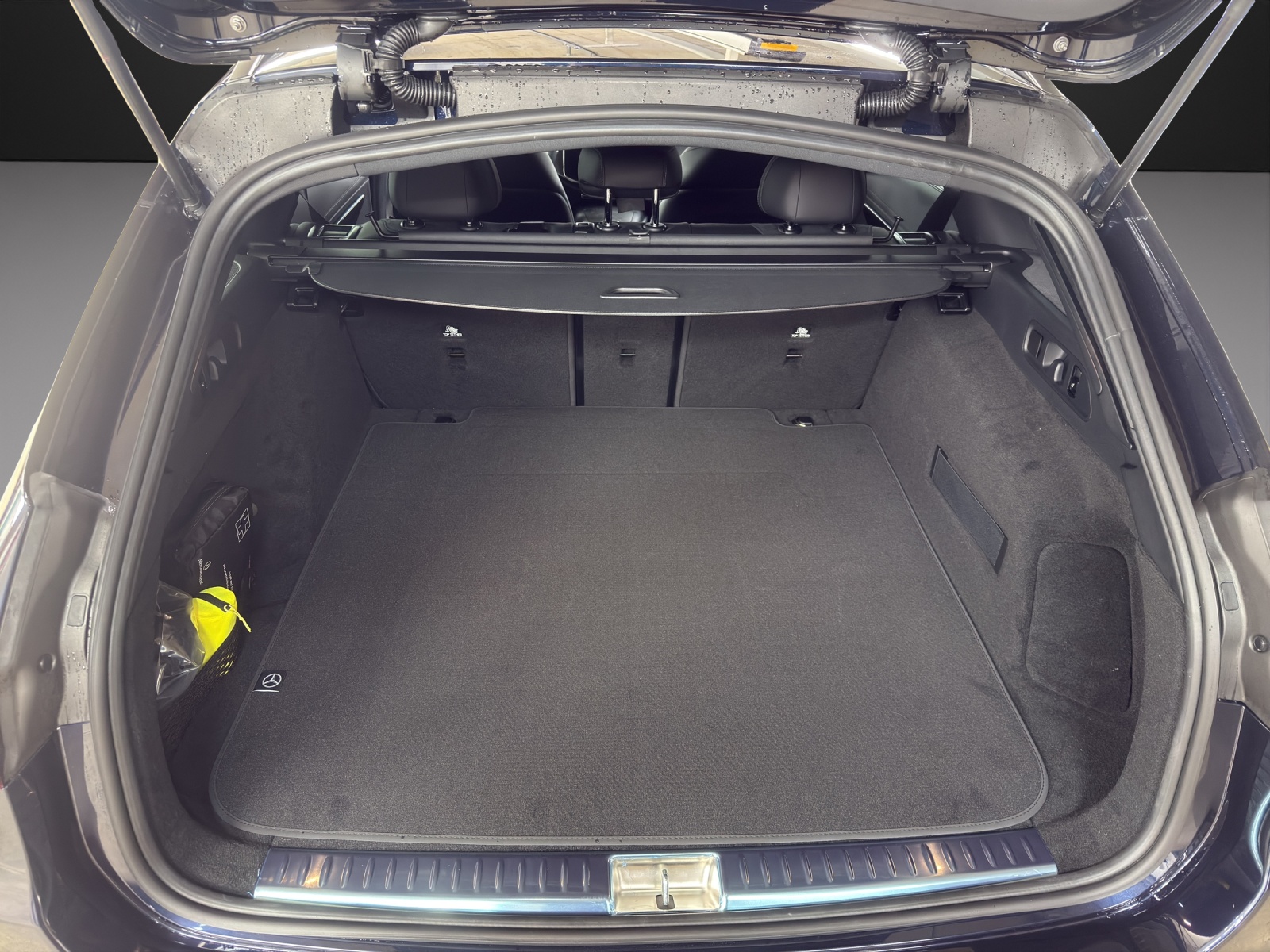 MERCEDES-BENZ E 220 d T 4Matic 9G-Tronic-image-8