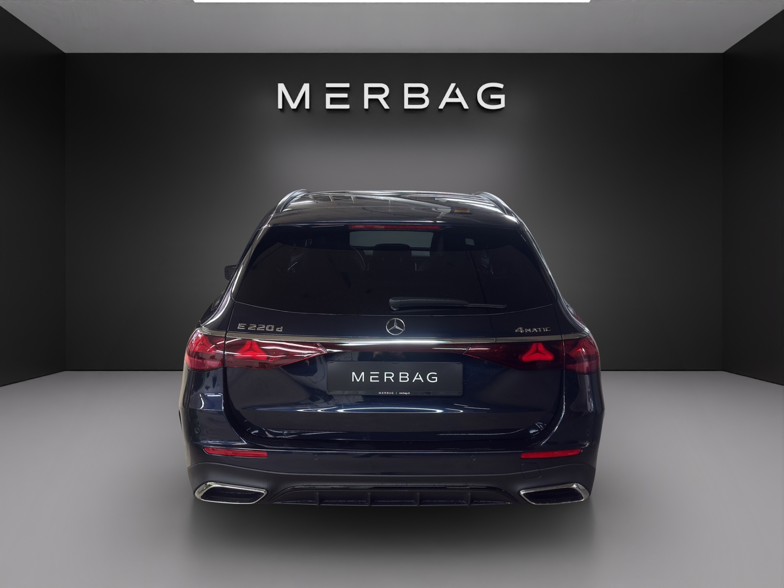MERCEDES-BENZ E 220 d T 4Matic 9G-Tronic-image-3