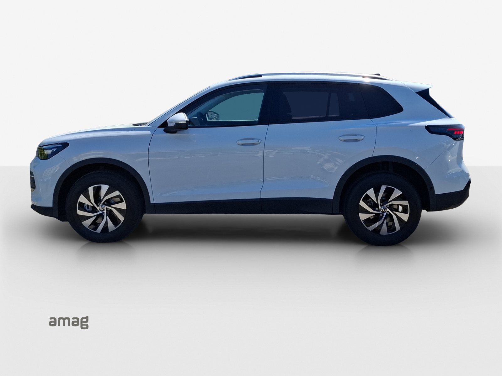 VW Tiguan 2.0 TSI DSG United 4Motion-image-1