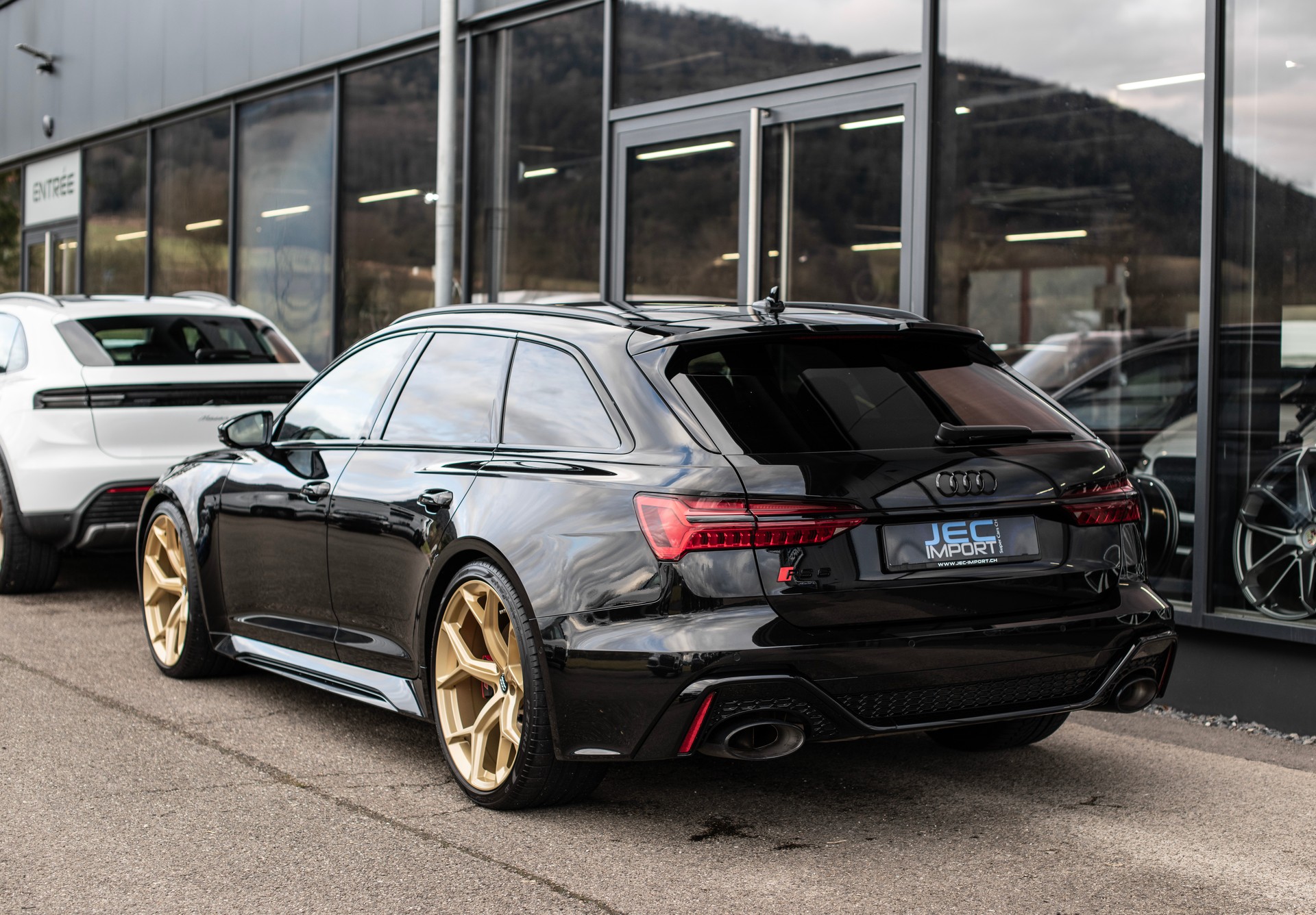 AUDI RS6 Avant 4.0 TFSI V8 qu-image-29