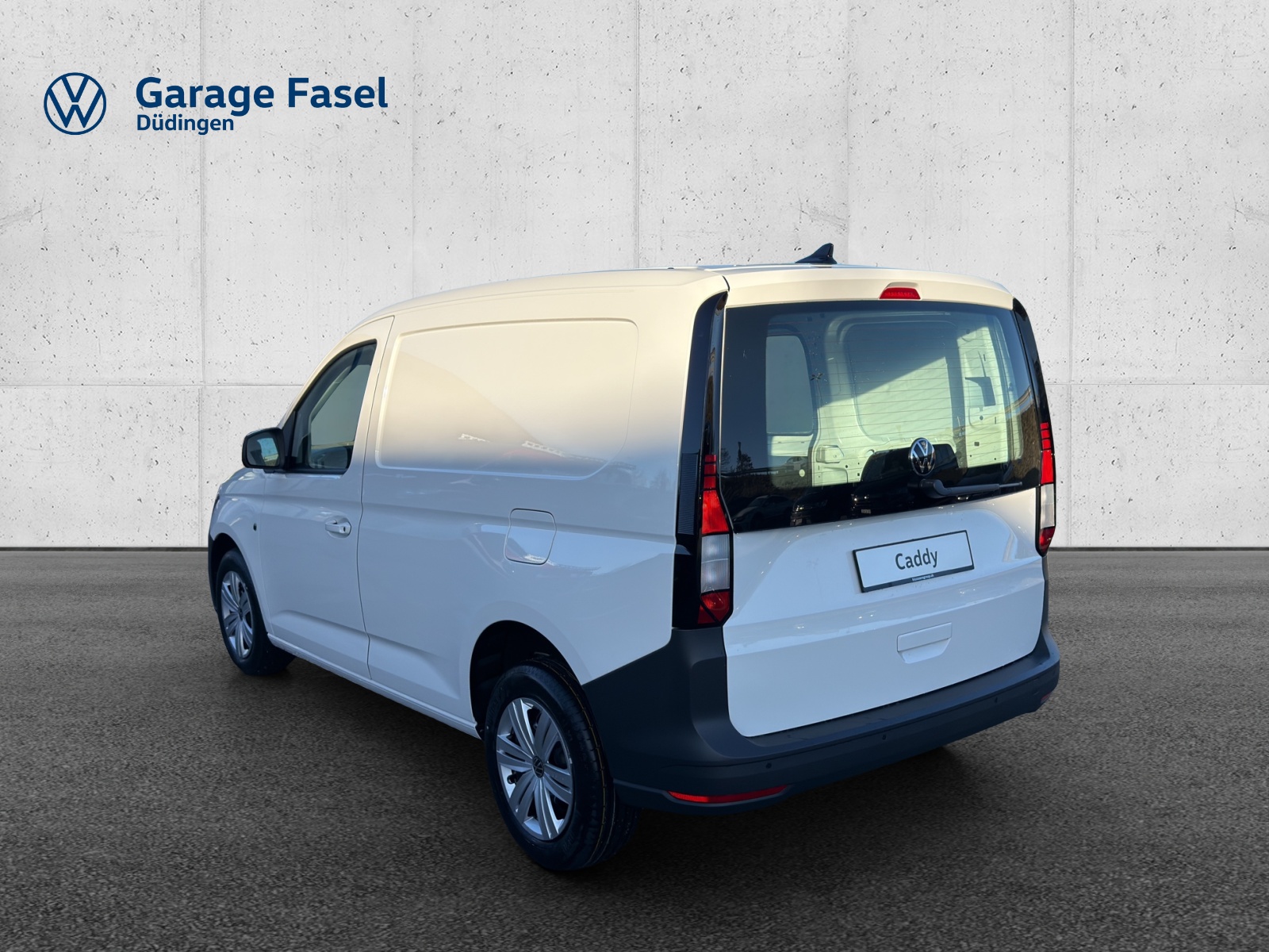 VW Caddy Cargo 1.5 TSI Entry-image-2