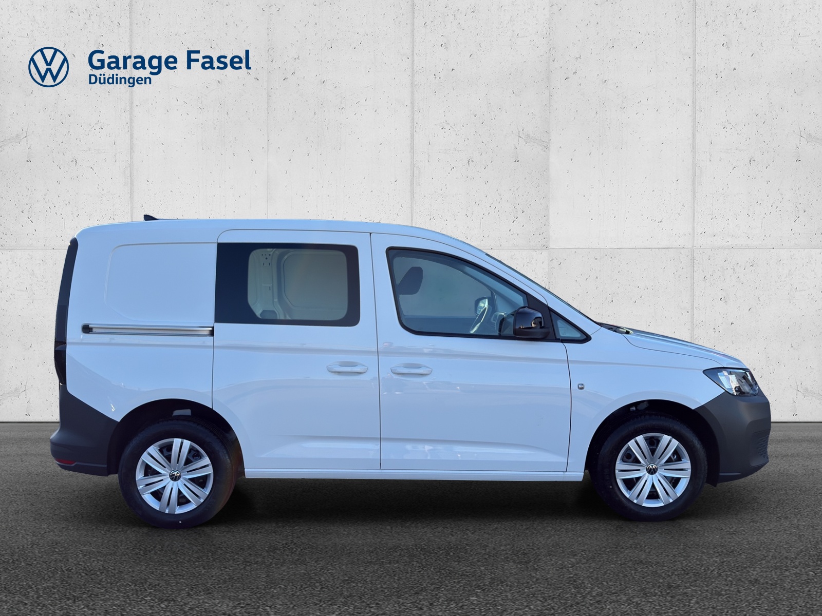 VW Caddy Cargo 1.5 TSI Entry-image-5