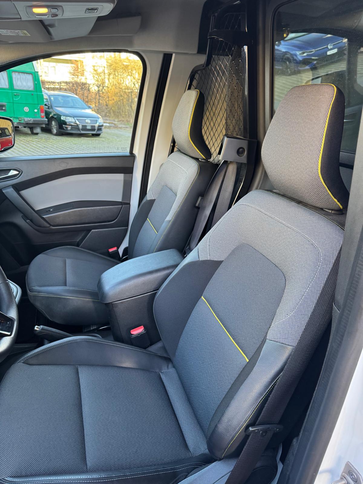 RENAULT Kangoo Van 1.5 dCi Open Sesame 95 Extra-image-7