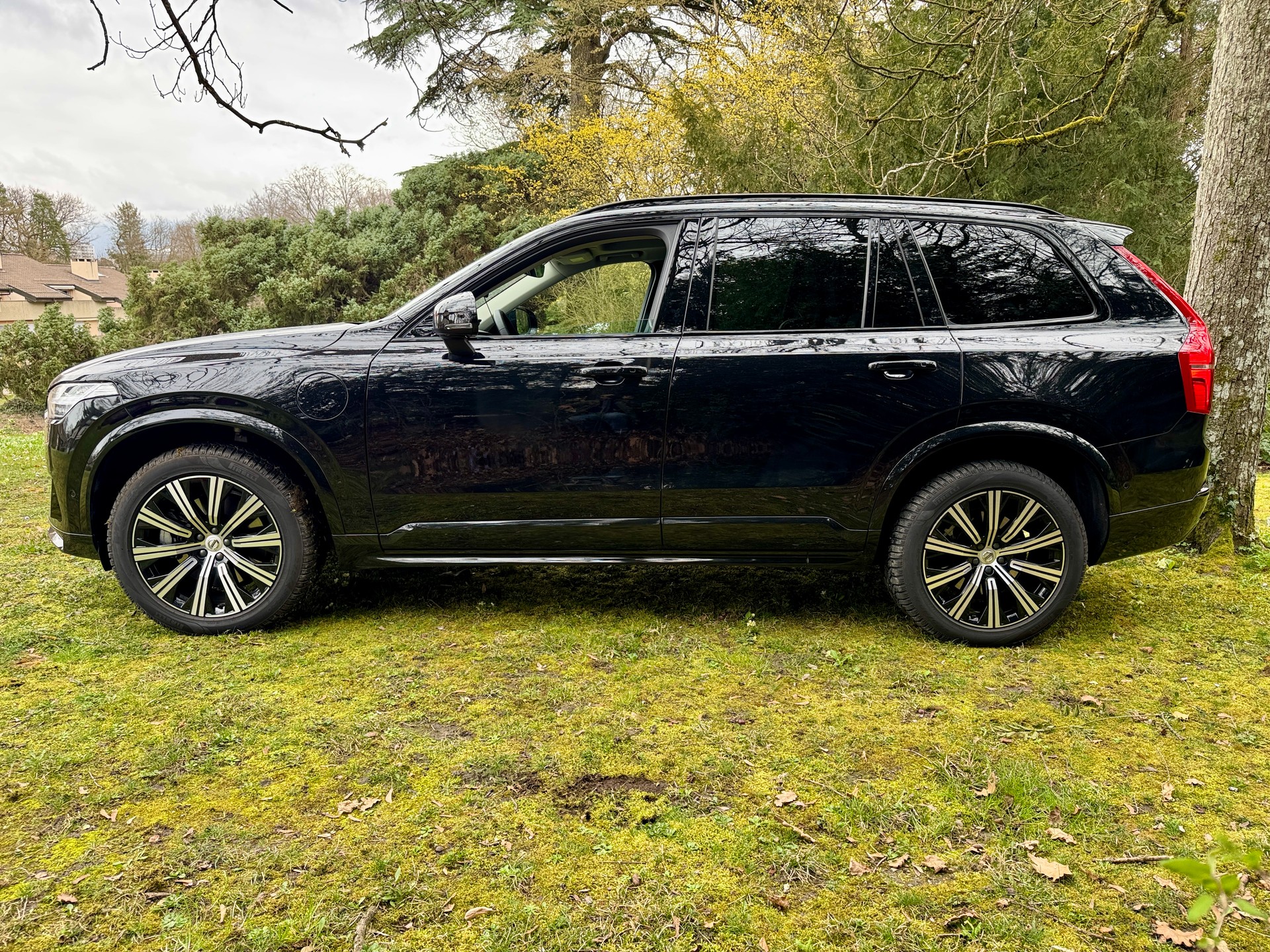 VOLVO XC90 T8 eAWD PluginHybrid Plus Dark Geartronic-image-7