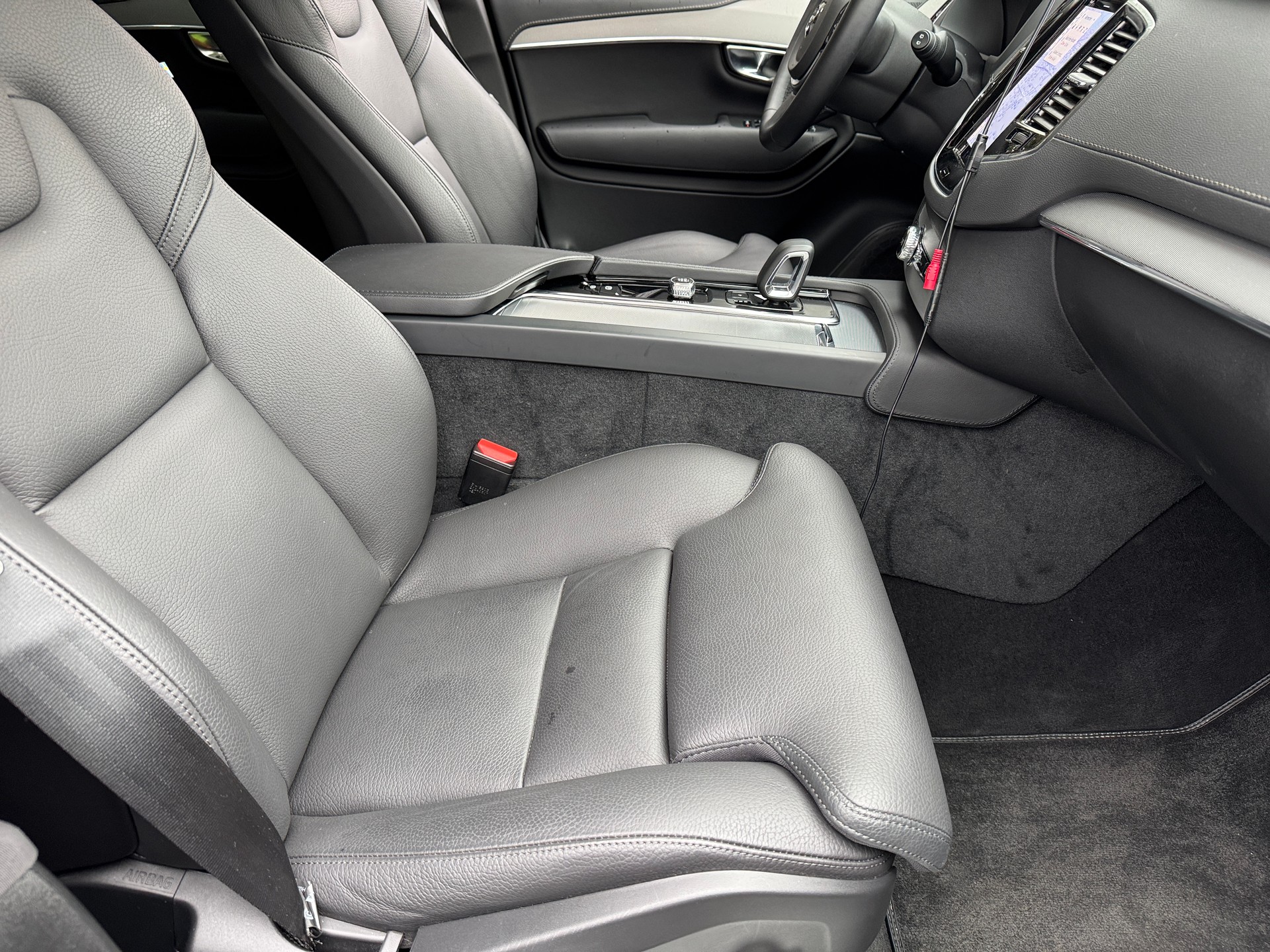 VOLVO XC90 T8 eAWD PluginHybrid Plus Dark Geartronic-image-10