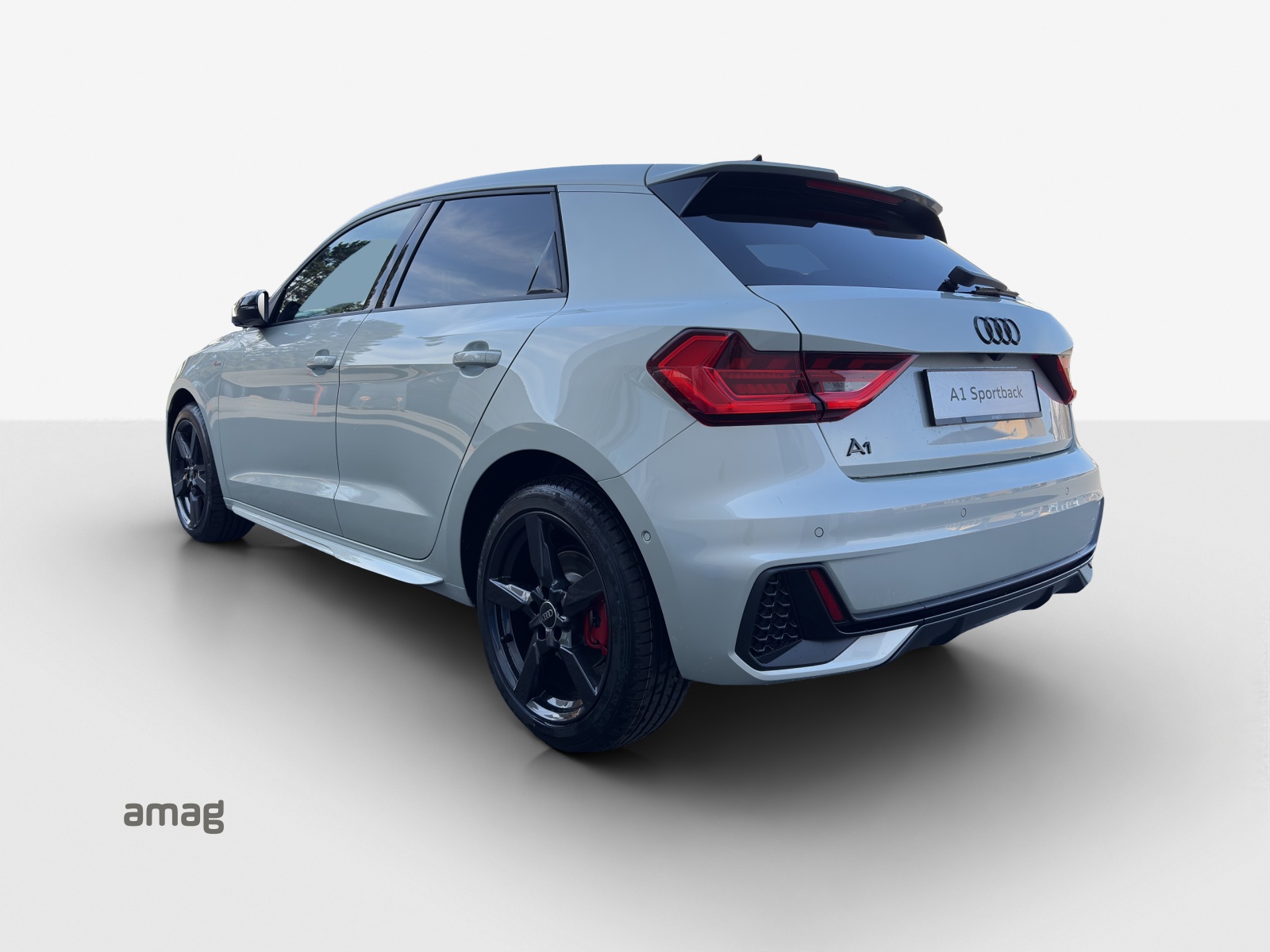 AUDI A1 Sportback 40 TFSI S Line S-tronic-image-2