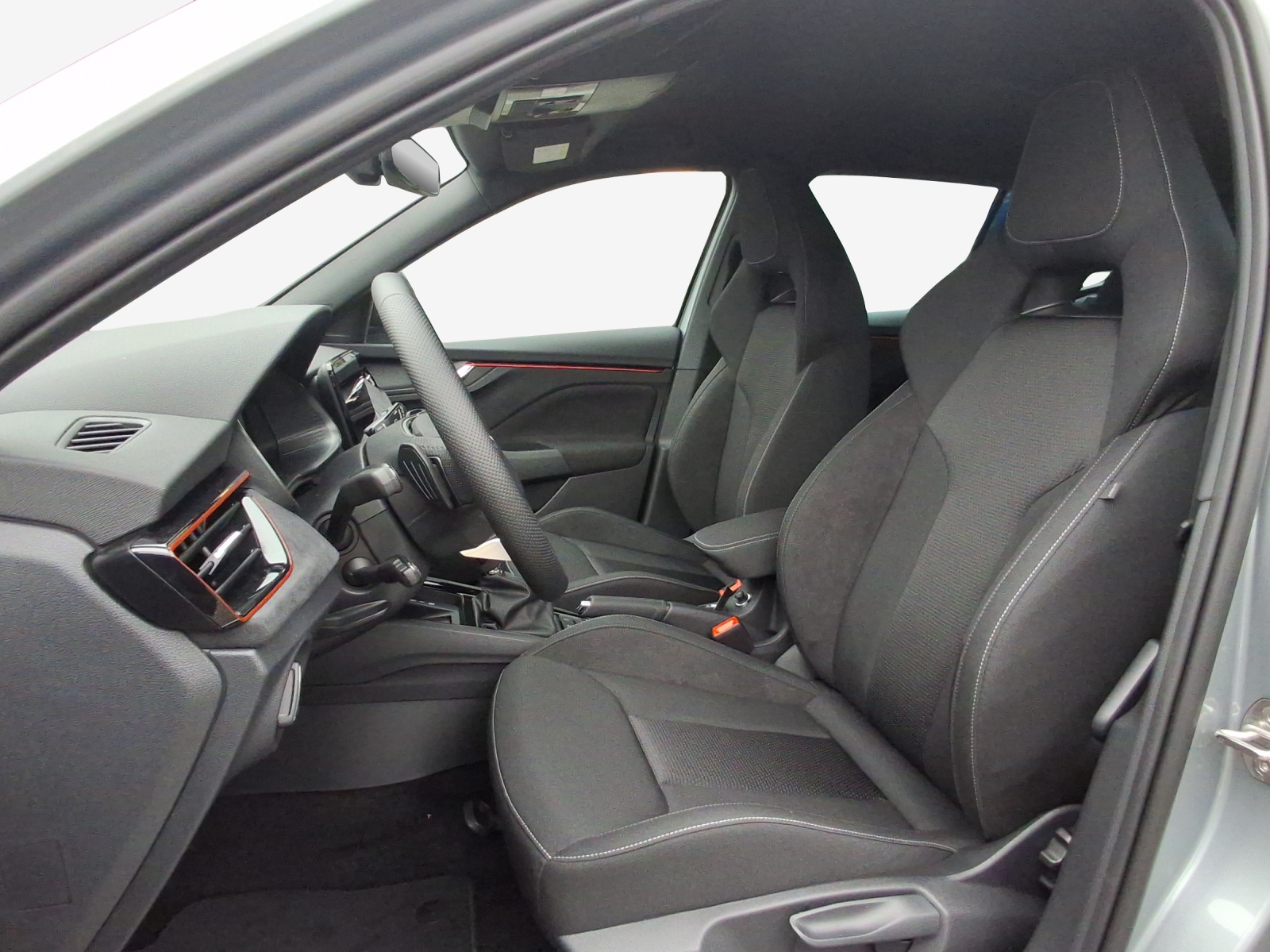 SKODA Kamiq 1.5 TSI Dynamic DSG-image-7