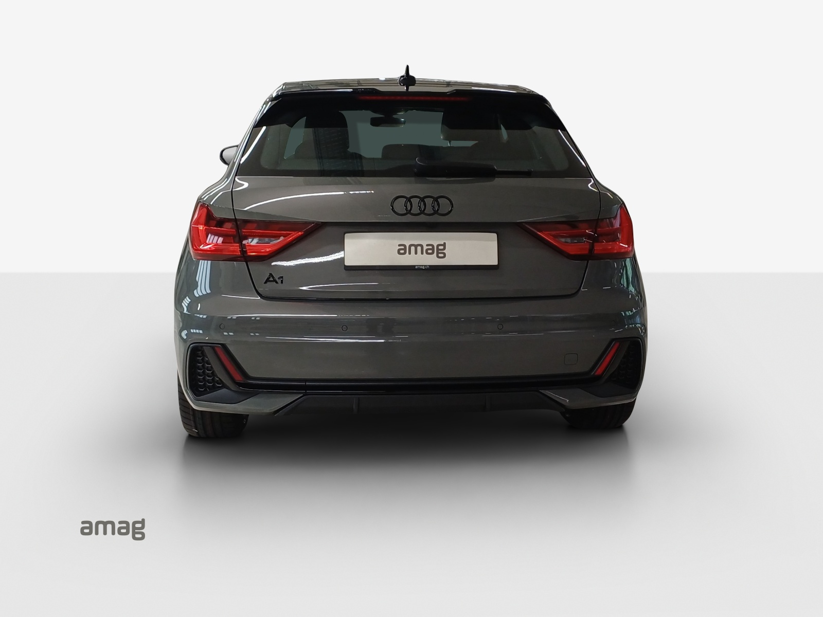 AUDI A1 Sportback 30 TFSI S Line Attraction S-tronic-image-4