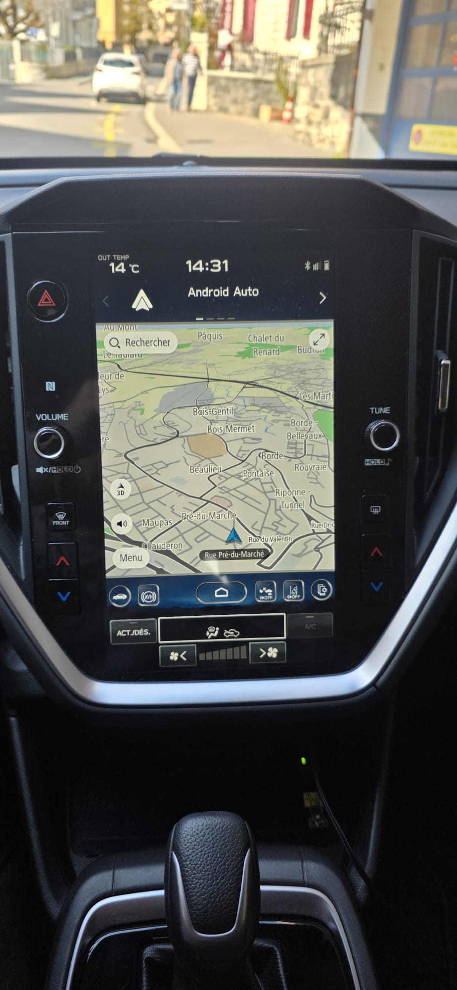 SUBARU Crosstrek 2.0 e-Boxer Swiss Plus AWD Lineartronic-image-9