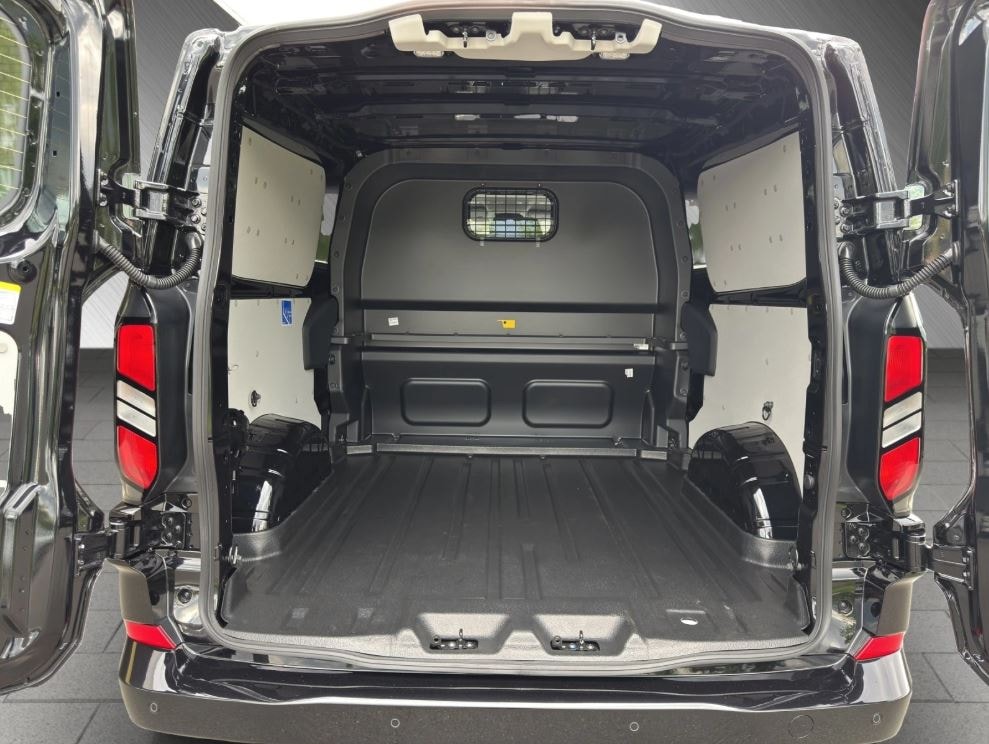 FORD Transit Custom Van 300 L2H1 Limited Automat-image-3