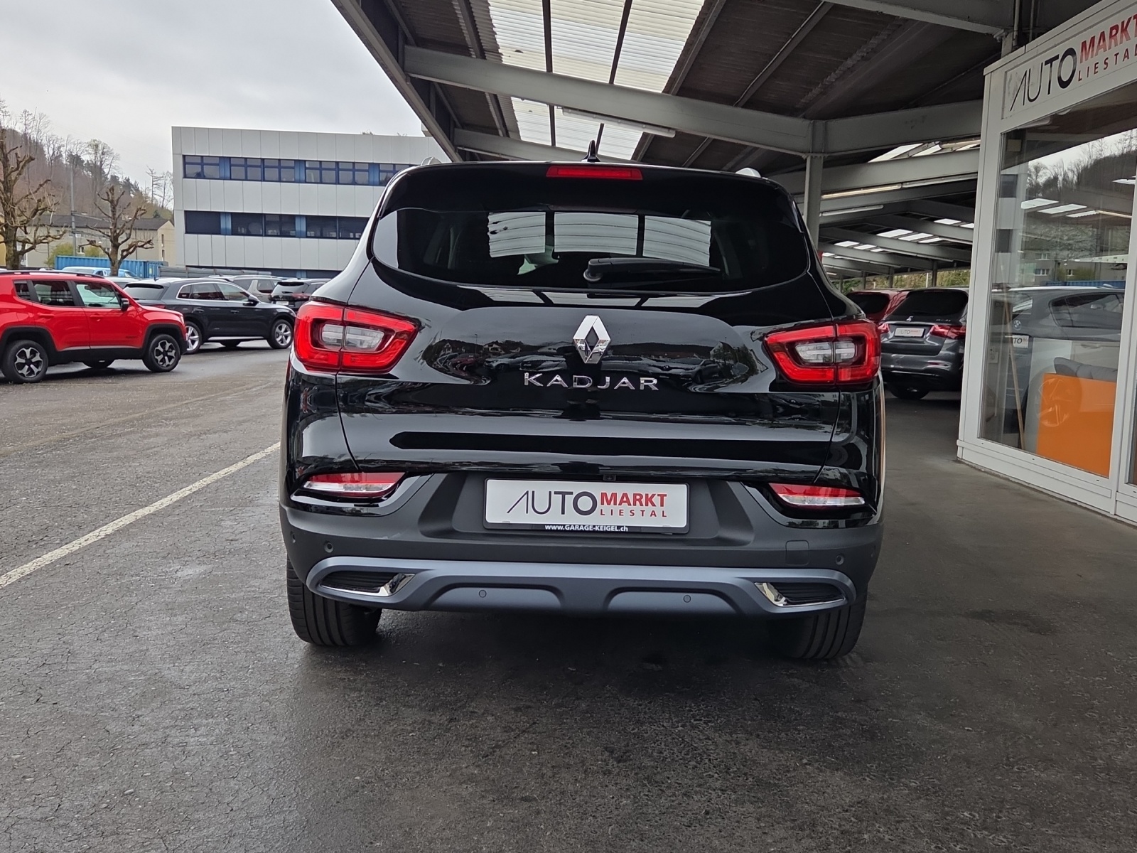RENAULT Kadjar 1.3 16V Turbo Black Edition EDC-image-13
