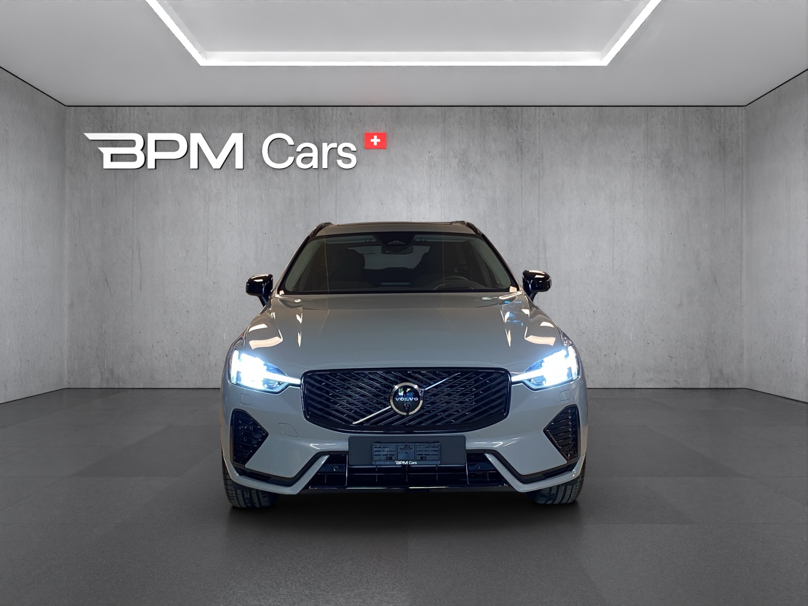 VOLVO XC60 T6 eAWD PluginHybrid Plus Dark Geartronic-image-2