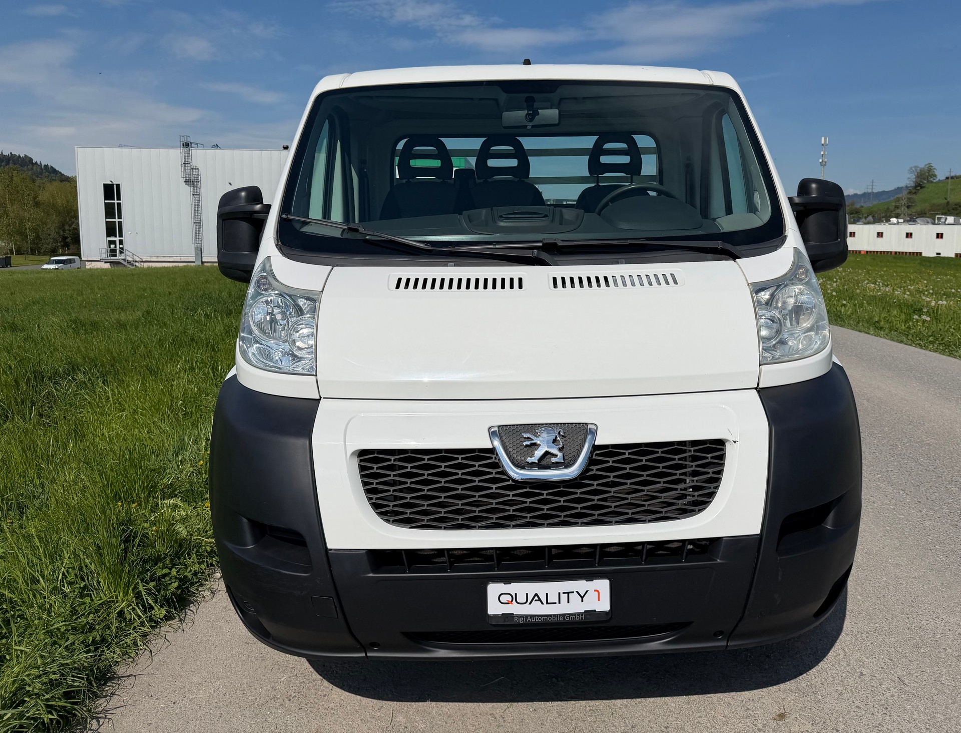 PEUGEOT Boxer 2.2 HDI 335 L4-image-6