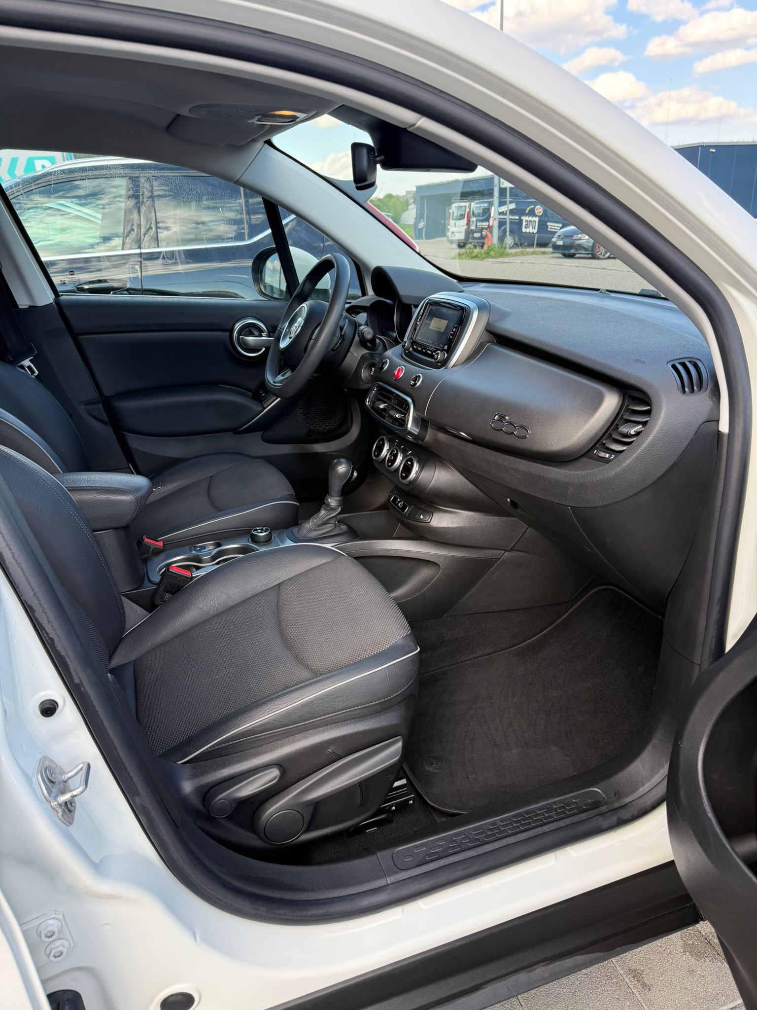 FIAT 500X 1.4T Cross Plus 4x4 Automatic-image-12
