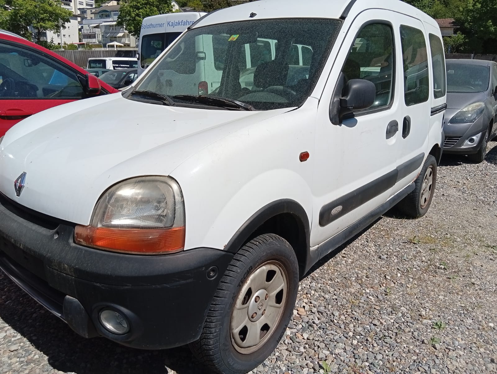 RENAULT Kangoo 1.6 16V Authentique 4X4-image-0