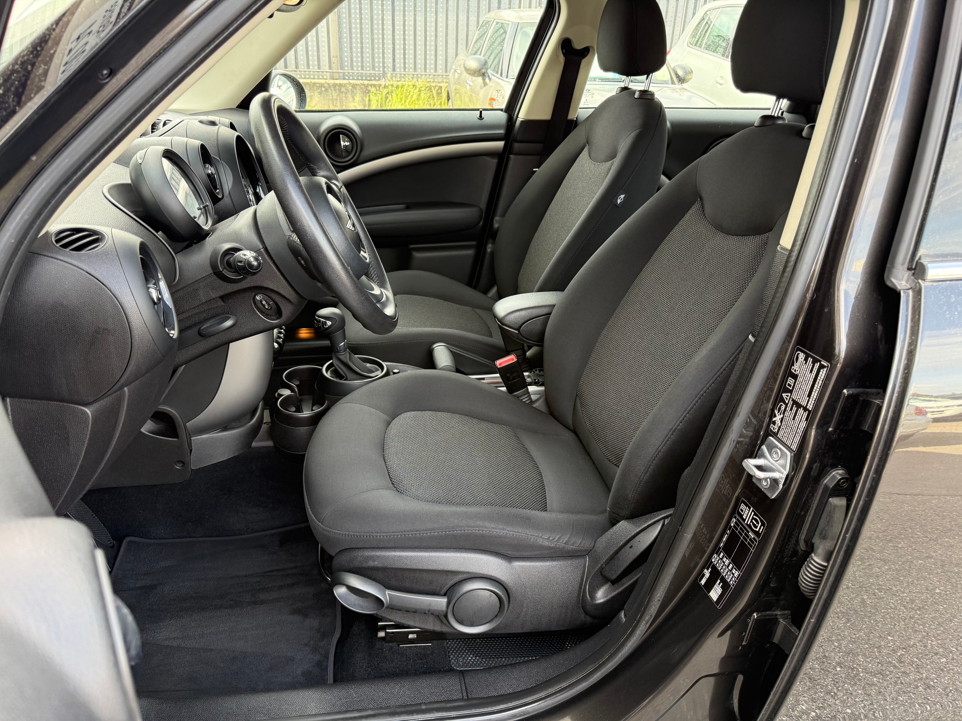 MINI Countryman Cooper ALL4 Steptronic-image-6