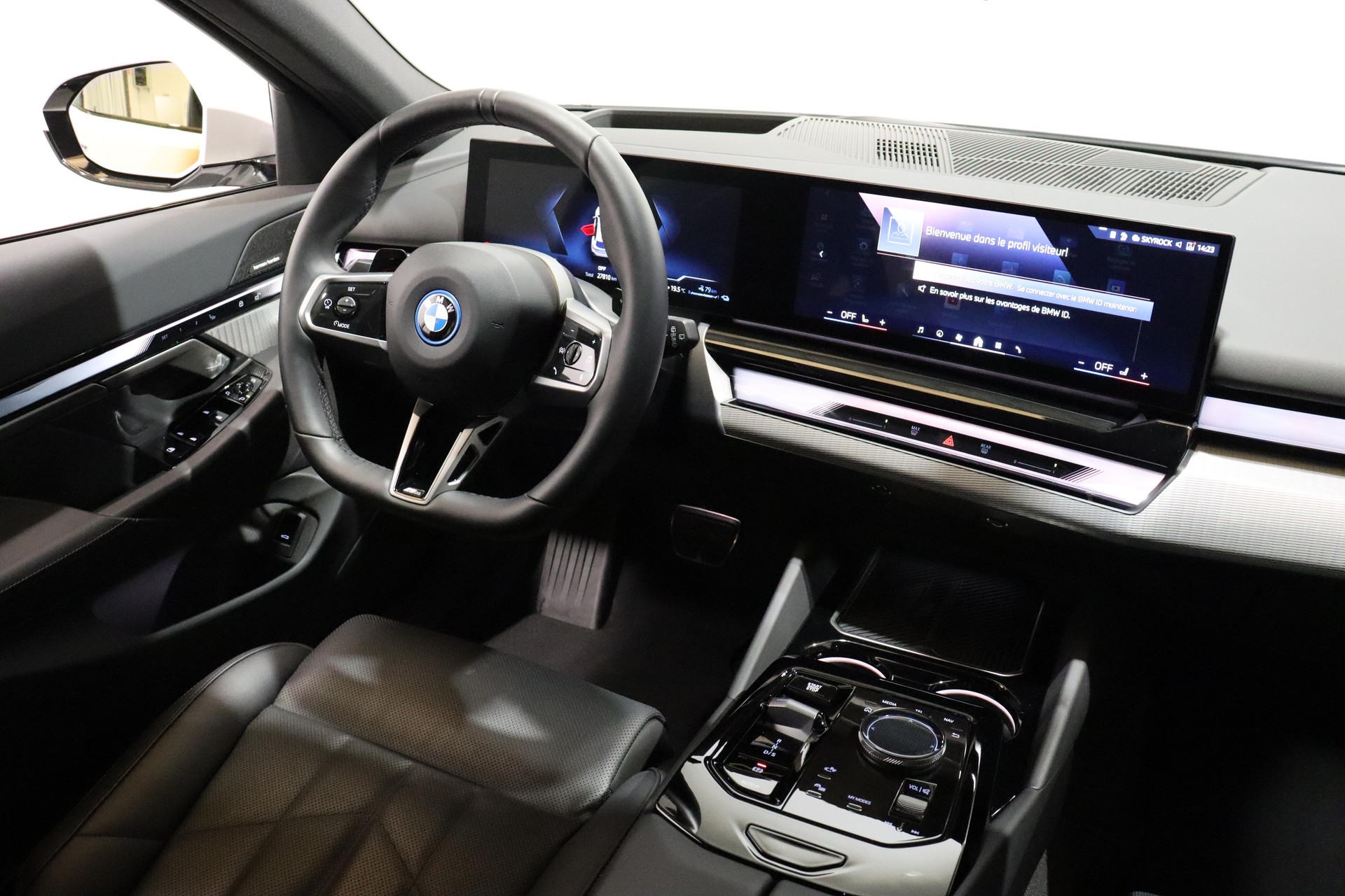 BMW 530e xDrive Touring-image-6
