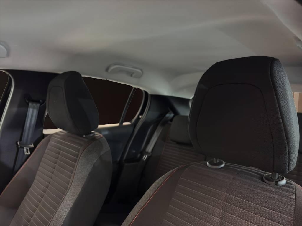 PEUGEOT 208 1.2 PureTech Active Pack EAT8-image-14