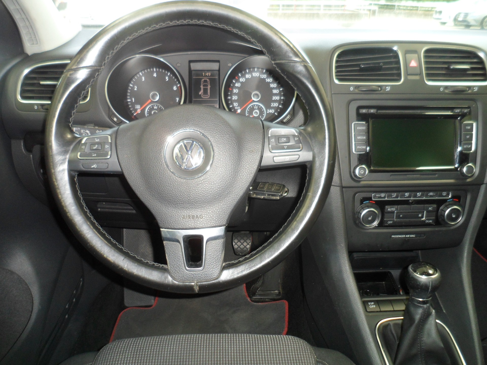 VW Golf 1.8 TSI Comfortline-image-8