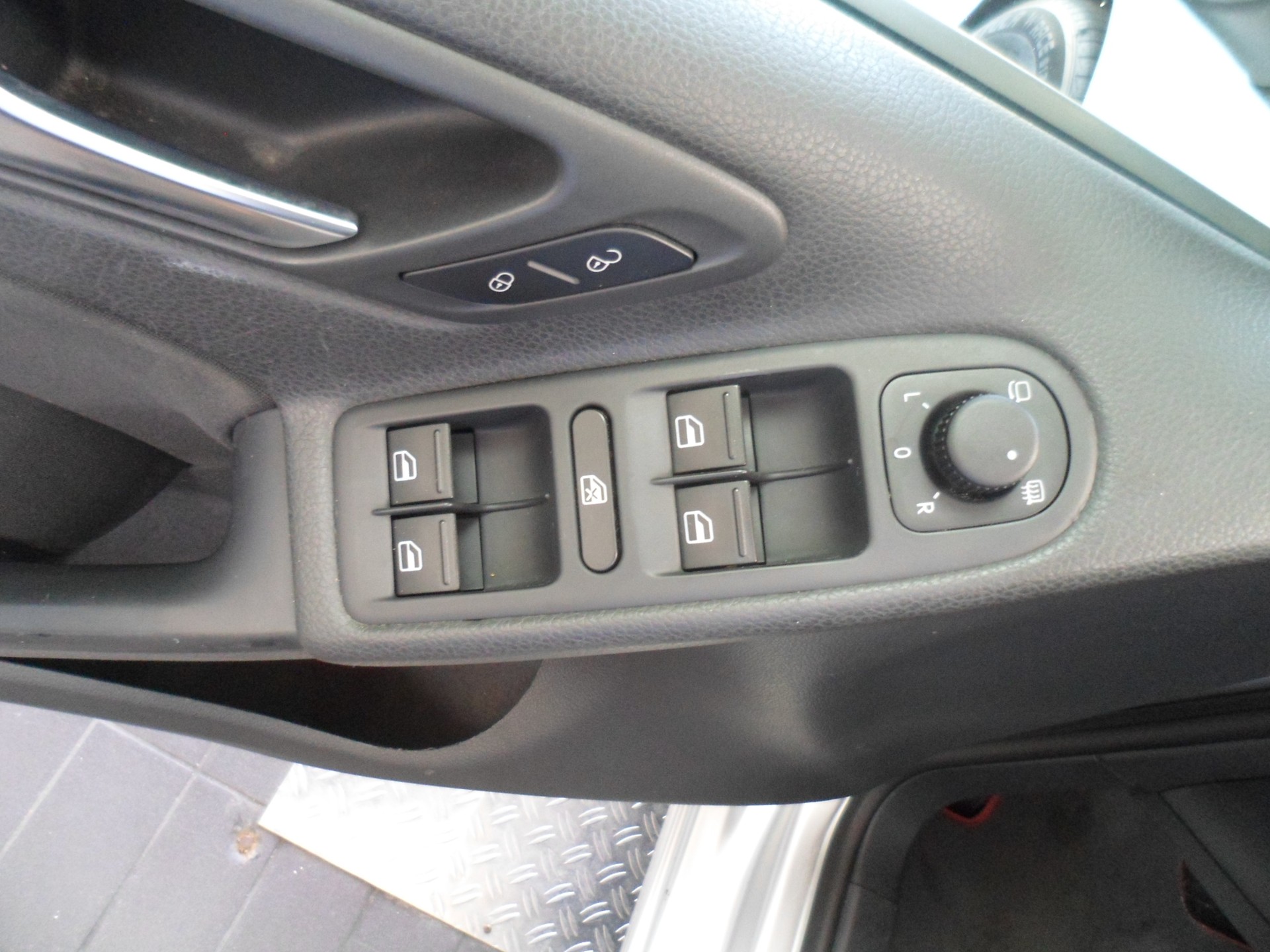 VW Golf 1.8 TSI Comfortline-image-10