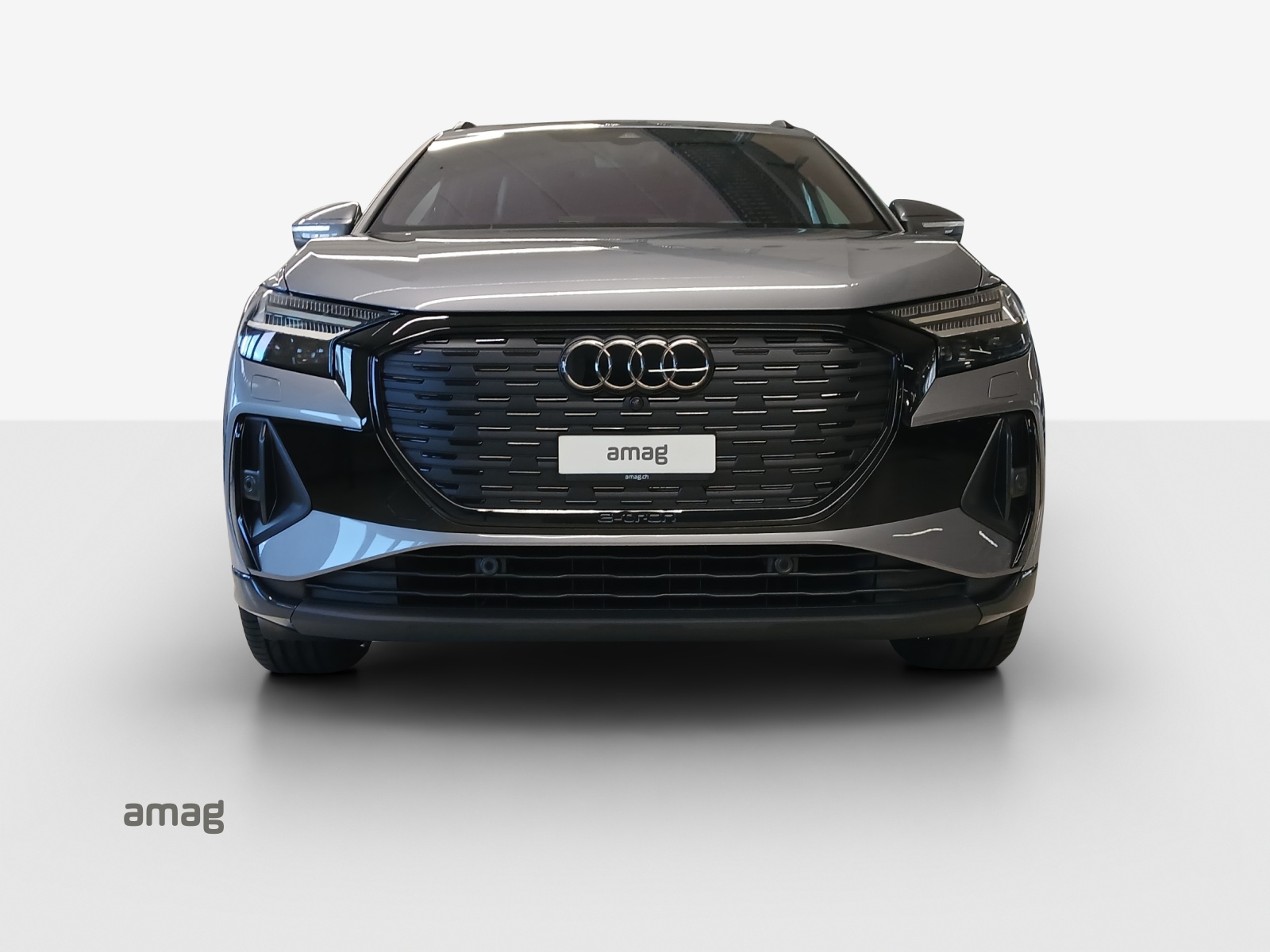 AUDI Q4 e-tron 45 Attraction quattro-image-6