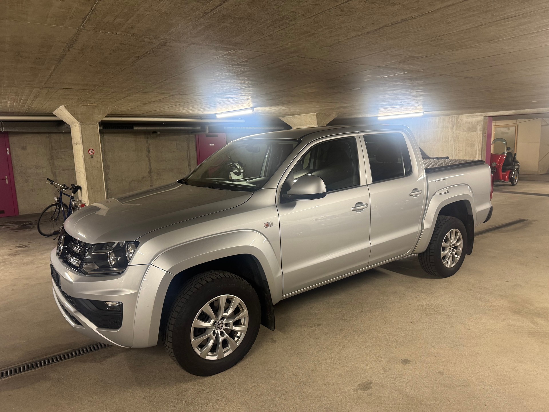 VW Amarok 3.0TDI Comfortline 4Motion Automatic-image-2