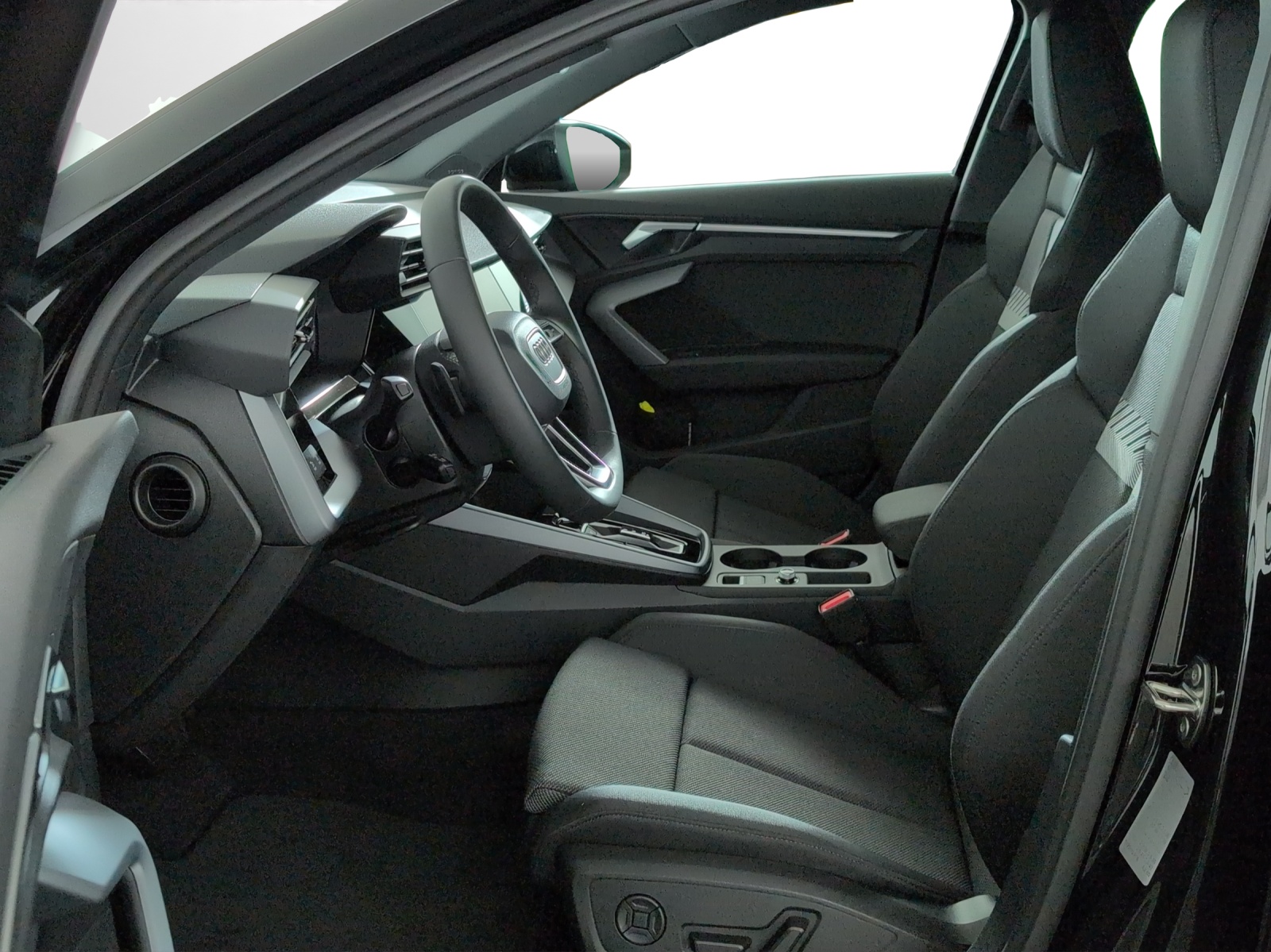 AUDI A3 Sportback TFSI 110 kW Attraction S tronic-image-5