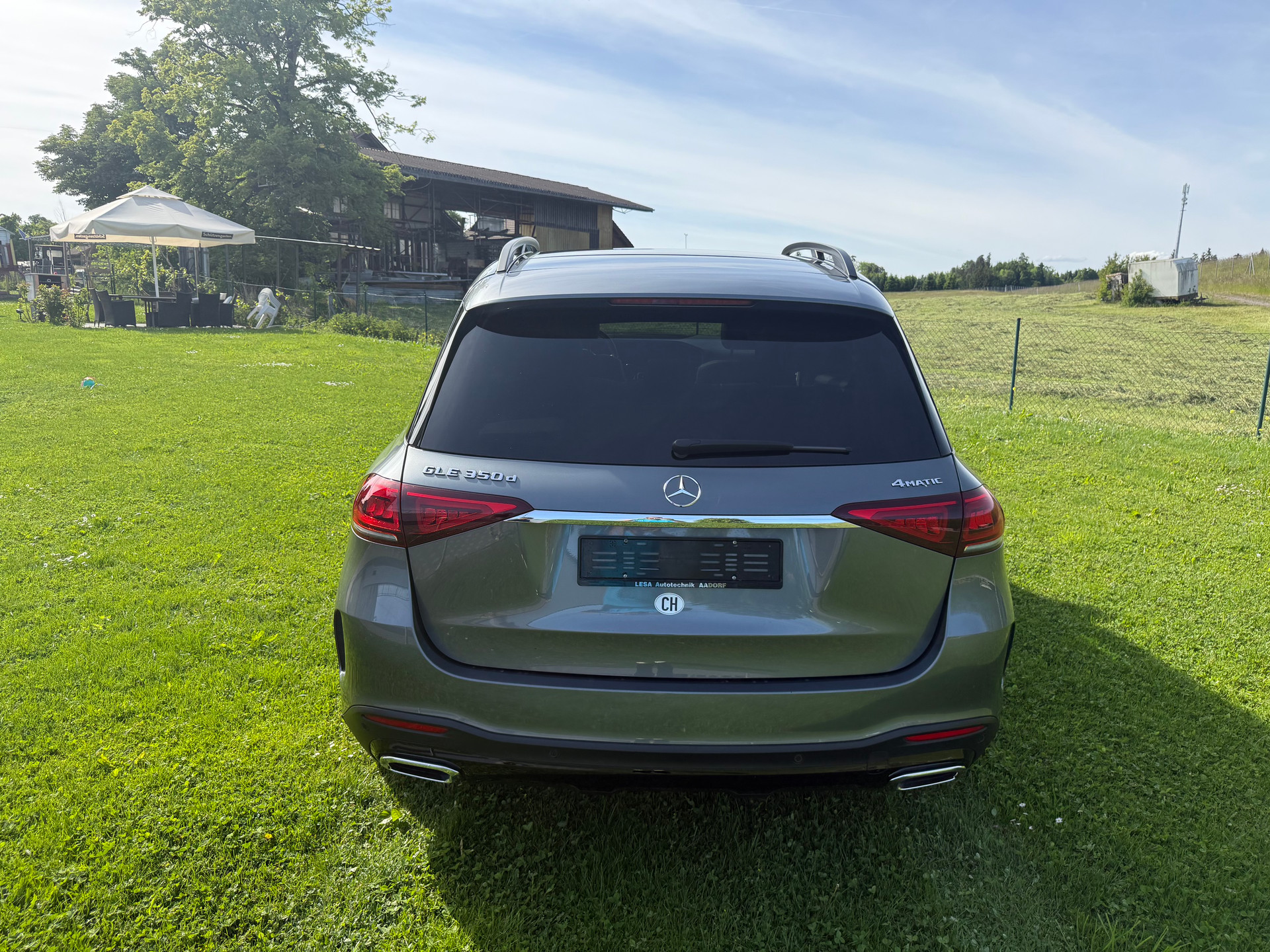 MERCEDES-BENZ GLE 350 d AMG Line 4matic-image-4