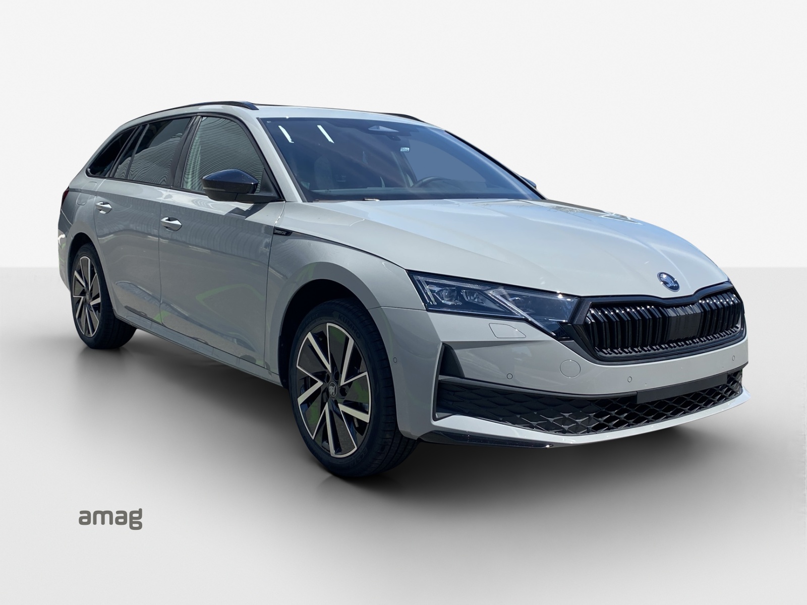 SKODA Octavia Combi 2.0 TSI DSG Dynamic 4x4-image-5
