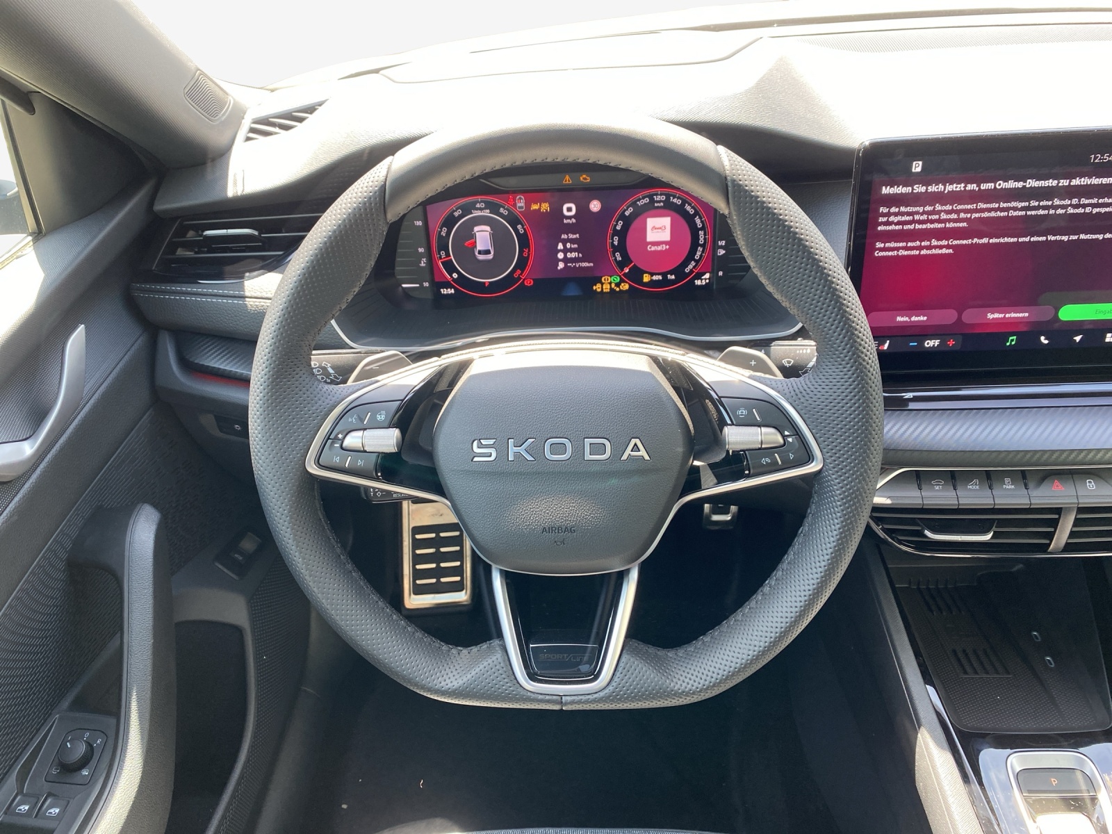 SKODA Octavia Combi 2.0 TSI DSG Dynamic 4x4-image-9
