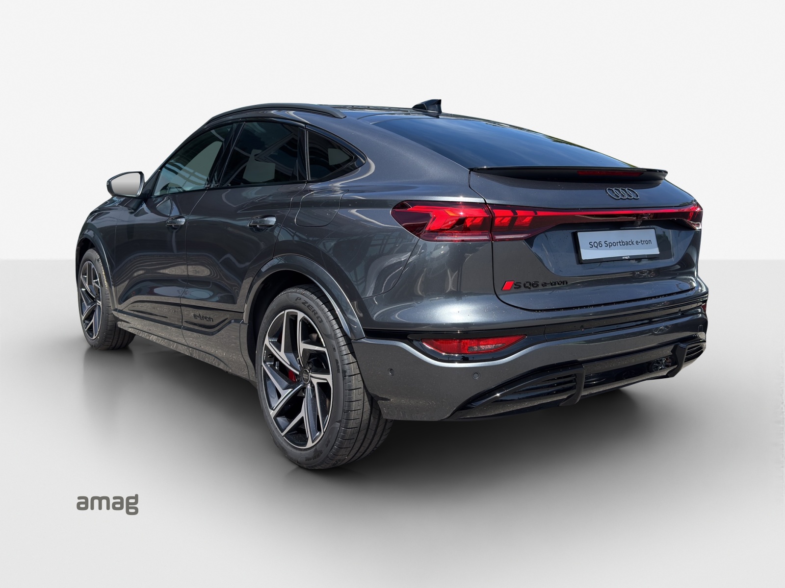 AUDI Q6 Sportback e-tron quattro-image-3